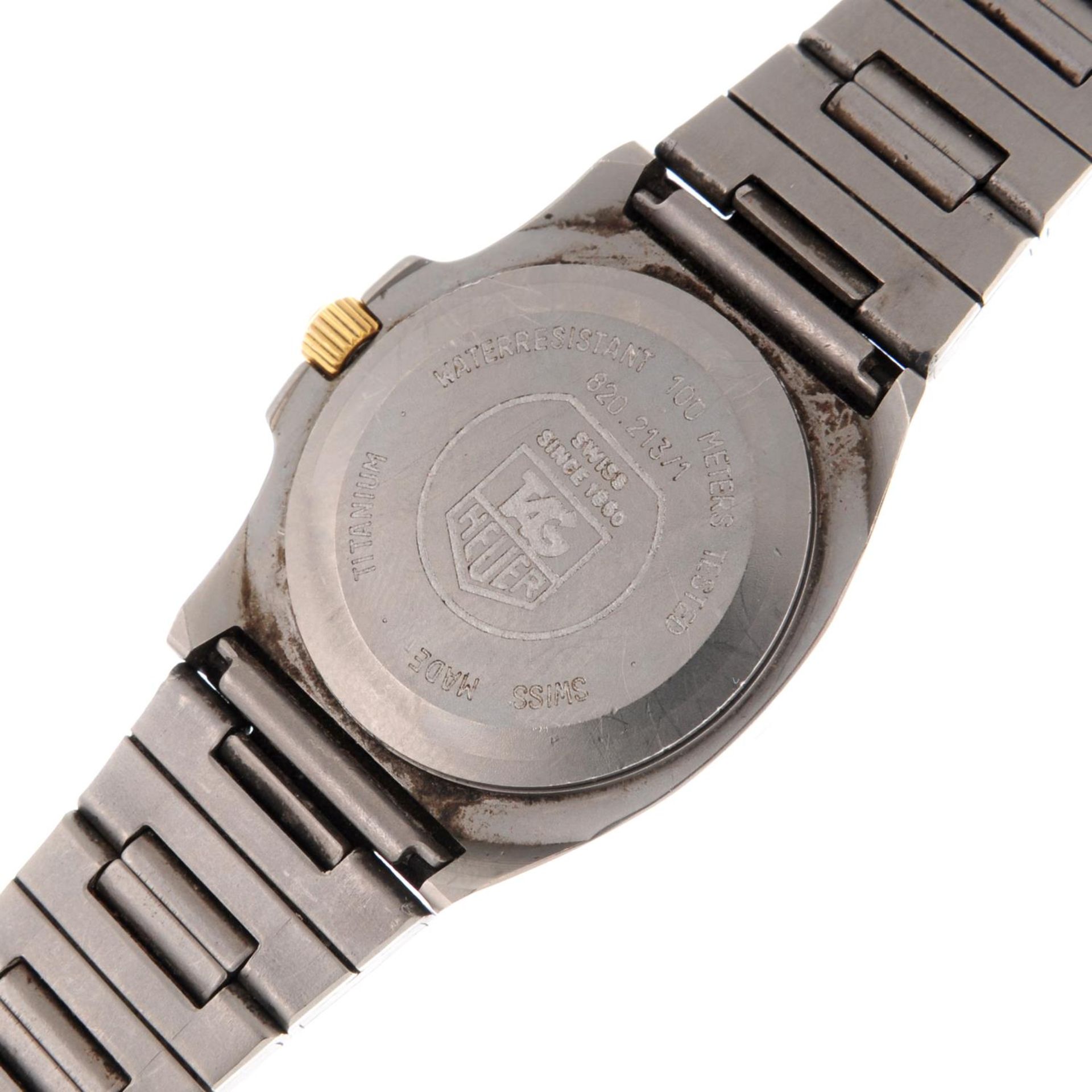 TAG HEUER - a Titanium Professional bracelet watch. - Image 4 of 4