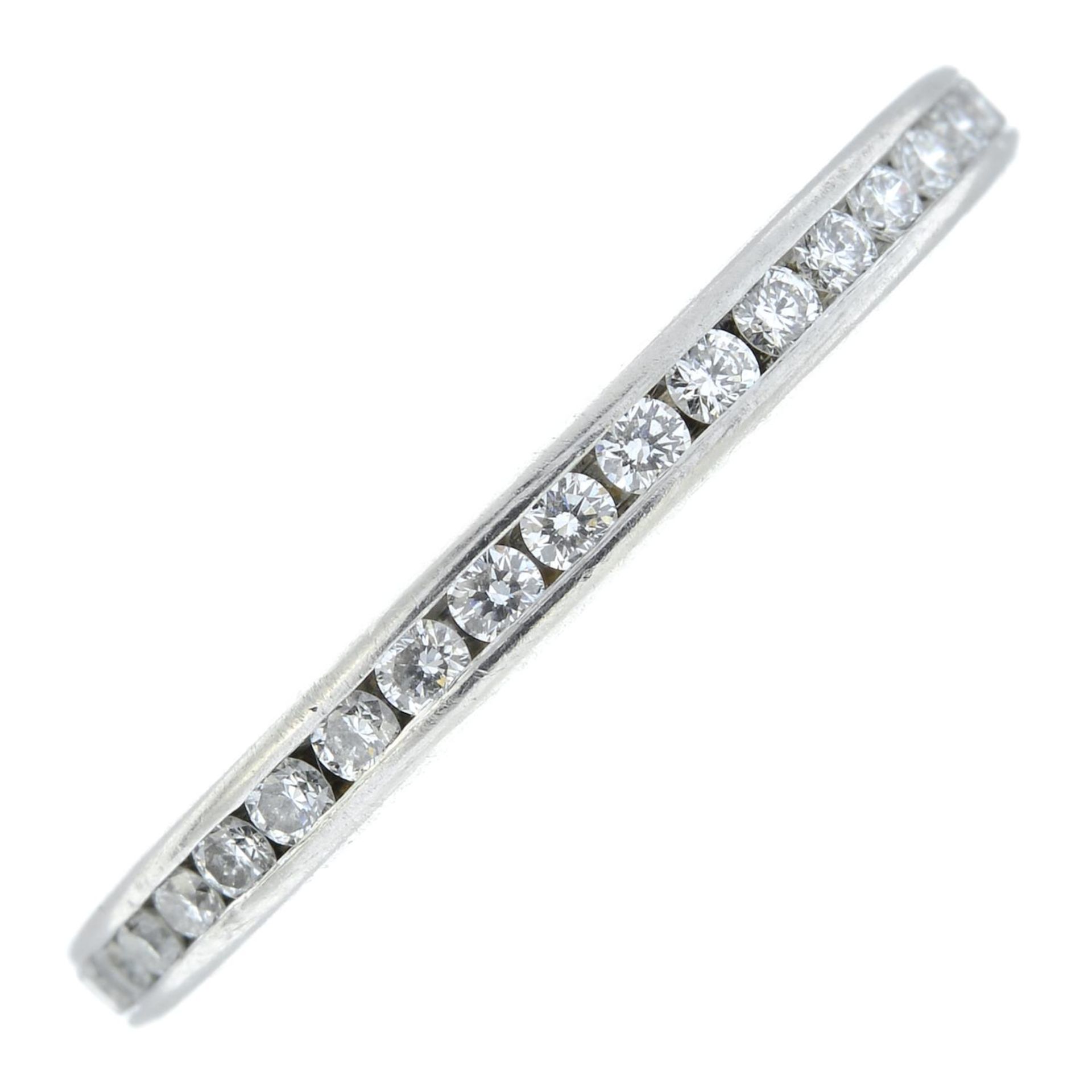 A platinum brilliant-cut diamond full eternity ring, by Tiffany & Co. - Bild 2 aus 6