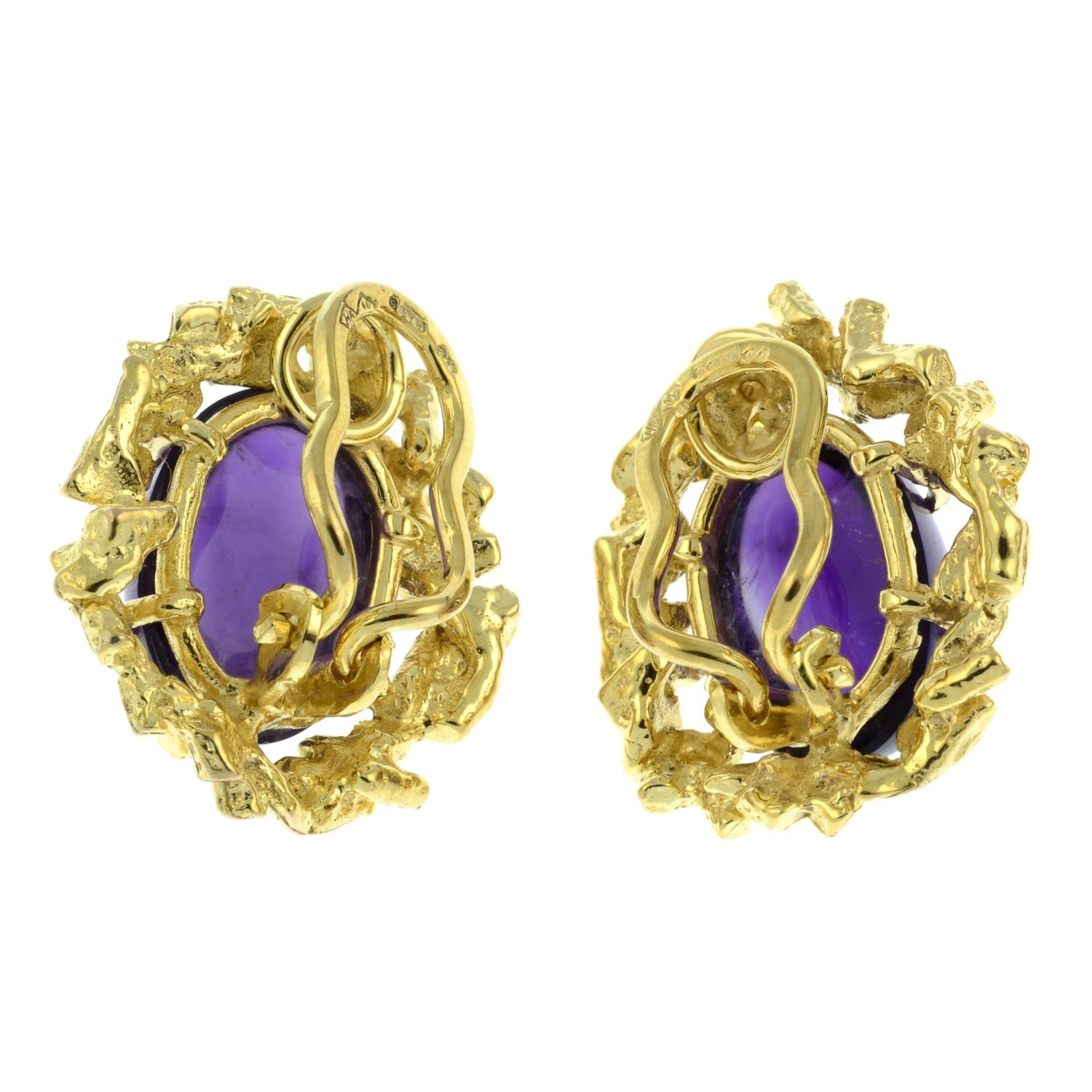 A pair of 9ct gold amethyst cabochon textured abstract earrings.Hallmarks for London, 1971. - Image 3 of 3