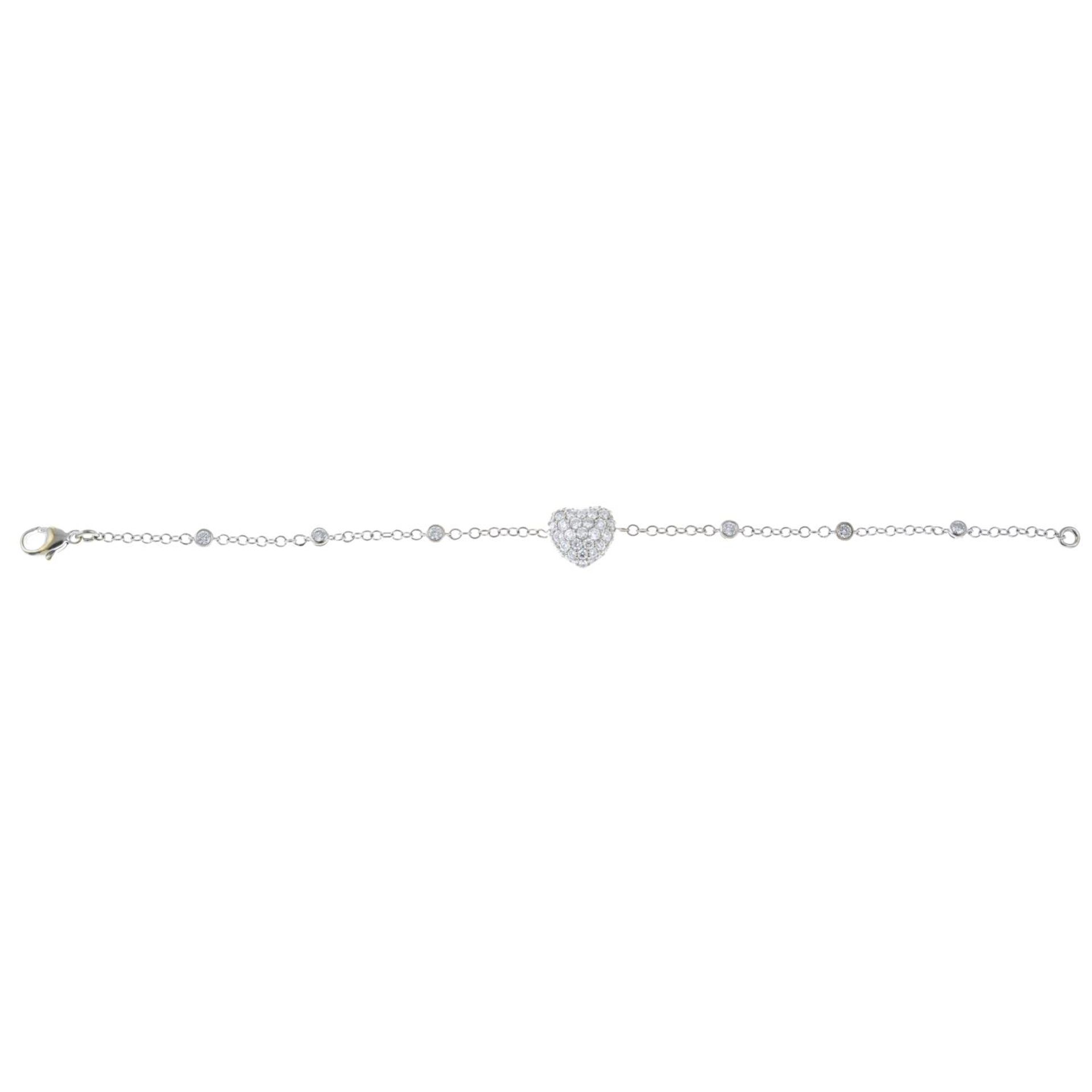 A pavé-set diamond heart bracelet, - Bild 3 aus 4