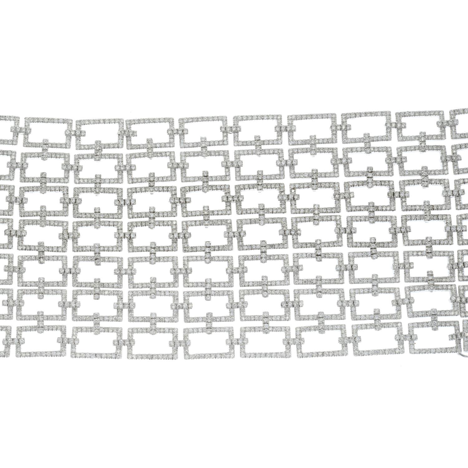 A diamond rectangular panel lattice bracelet. - Image 2 of 4