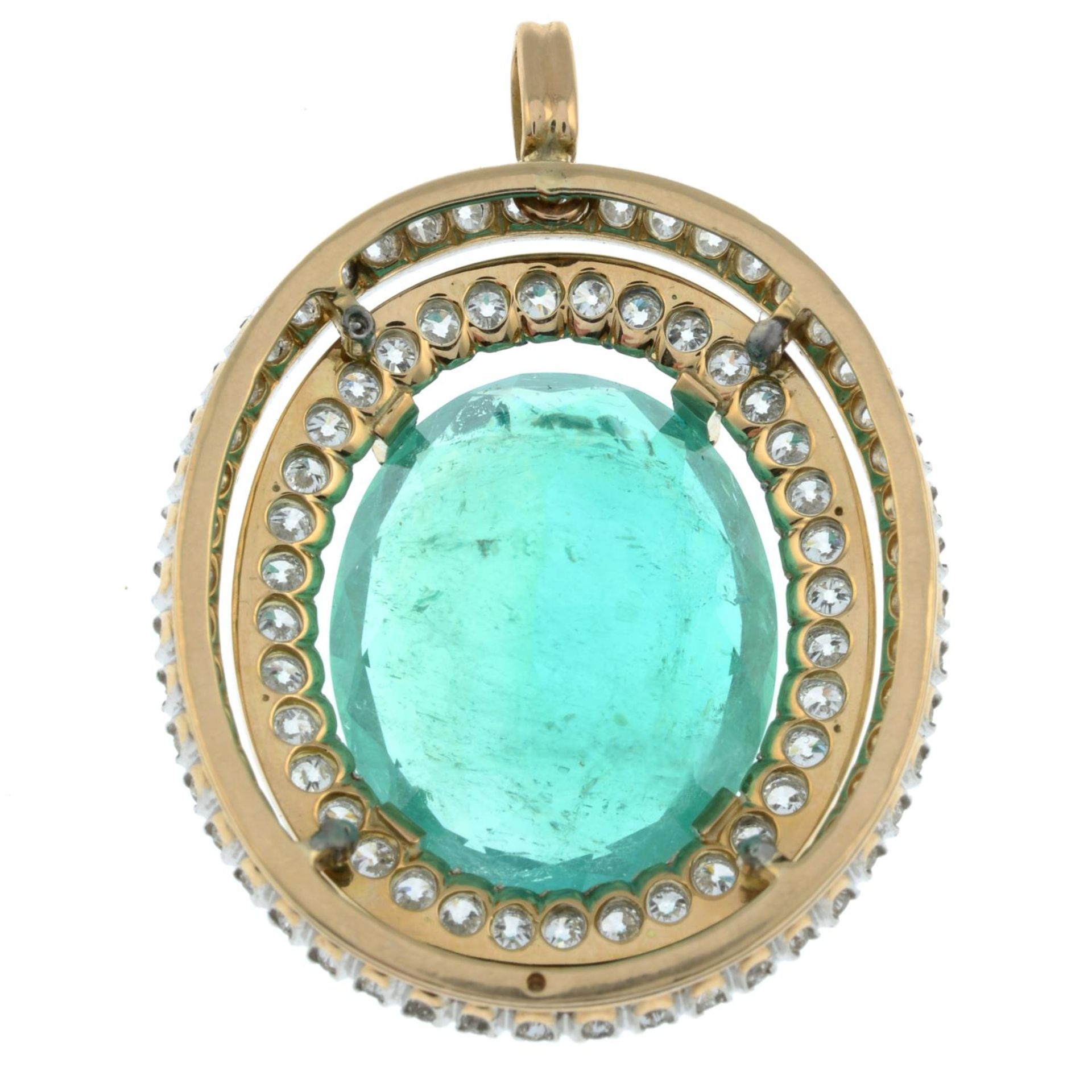 An emerald and circular-cut diamond pendant.With report 17203, - Bild 4 aus 5