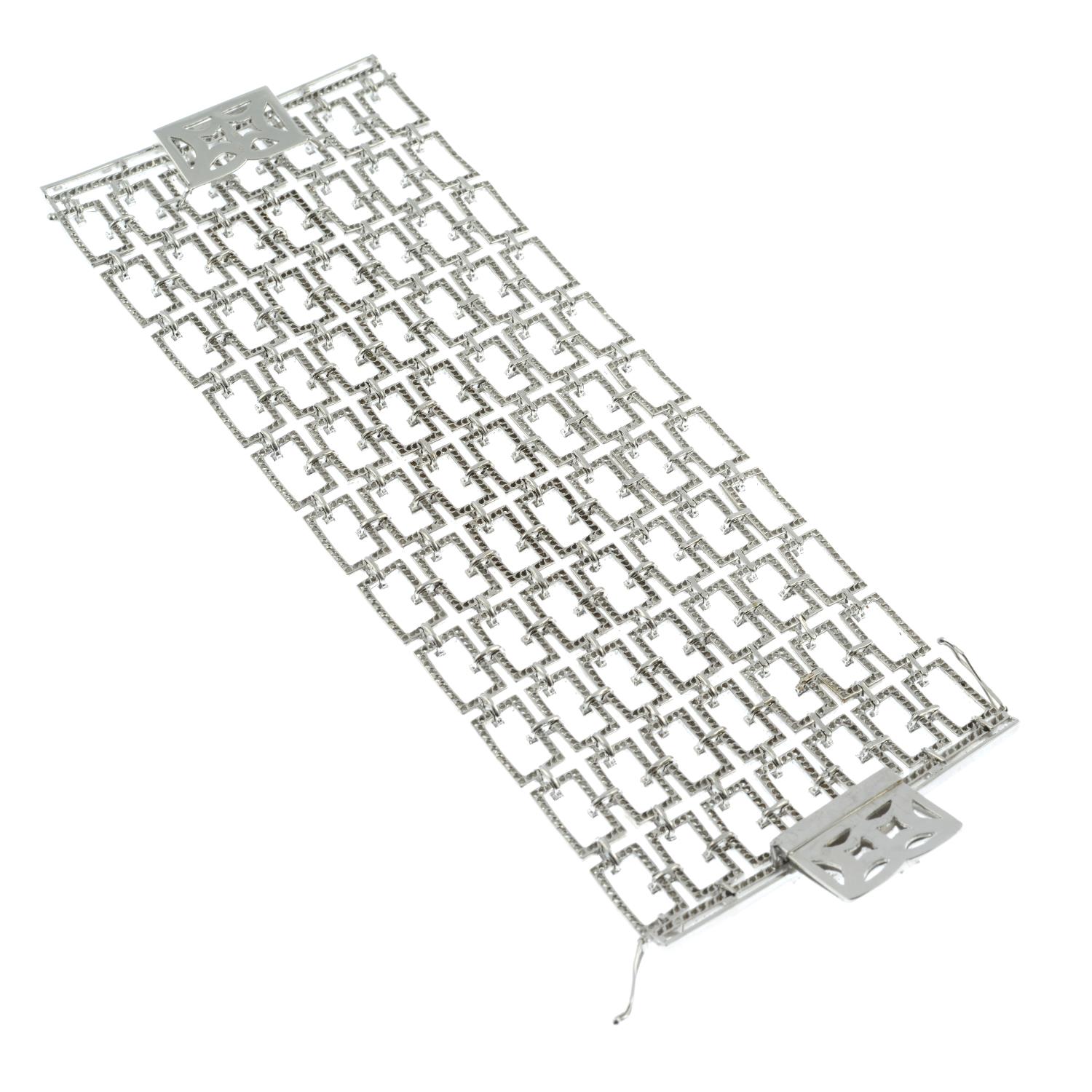 A diamond rectangular panel lattice bracelet. - Image 4 of 4