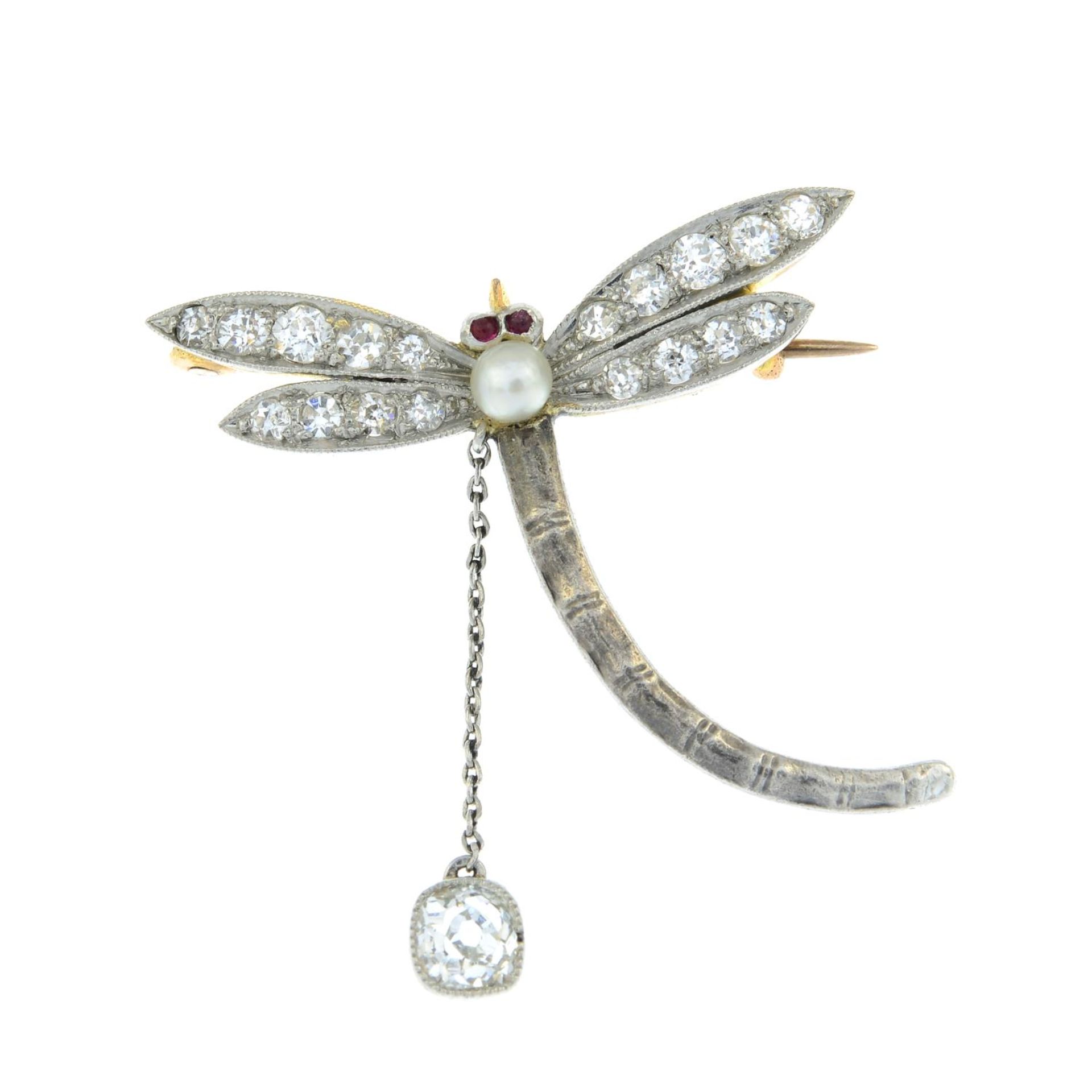 An early 20th century silver and gold, seed pearl, ruby and old-cut diamond dragonfly brooch. - Bild 2 aus 4