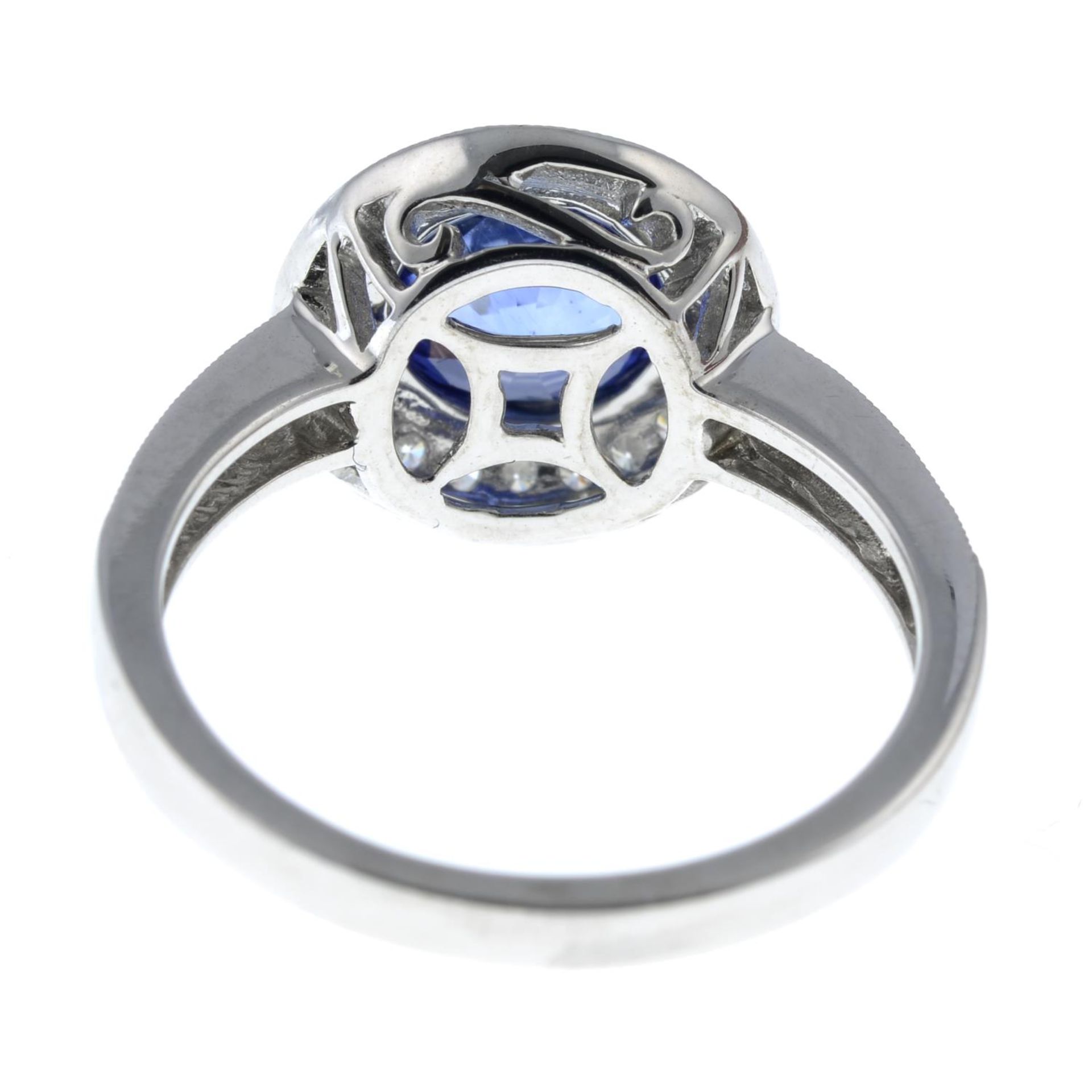 A sapphire and diamond dress ring. - Bild 5 aus 6