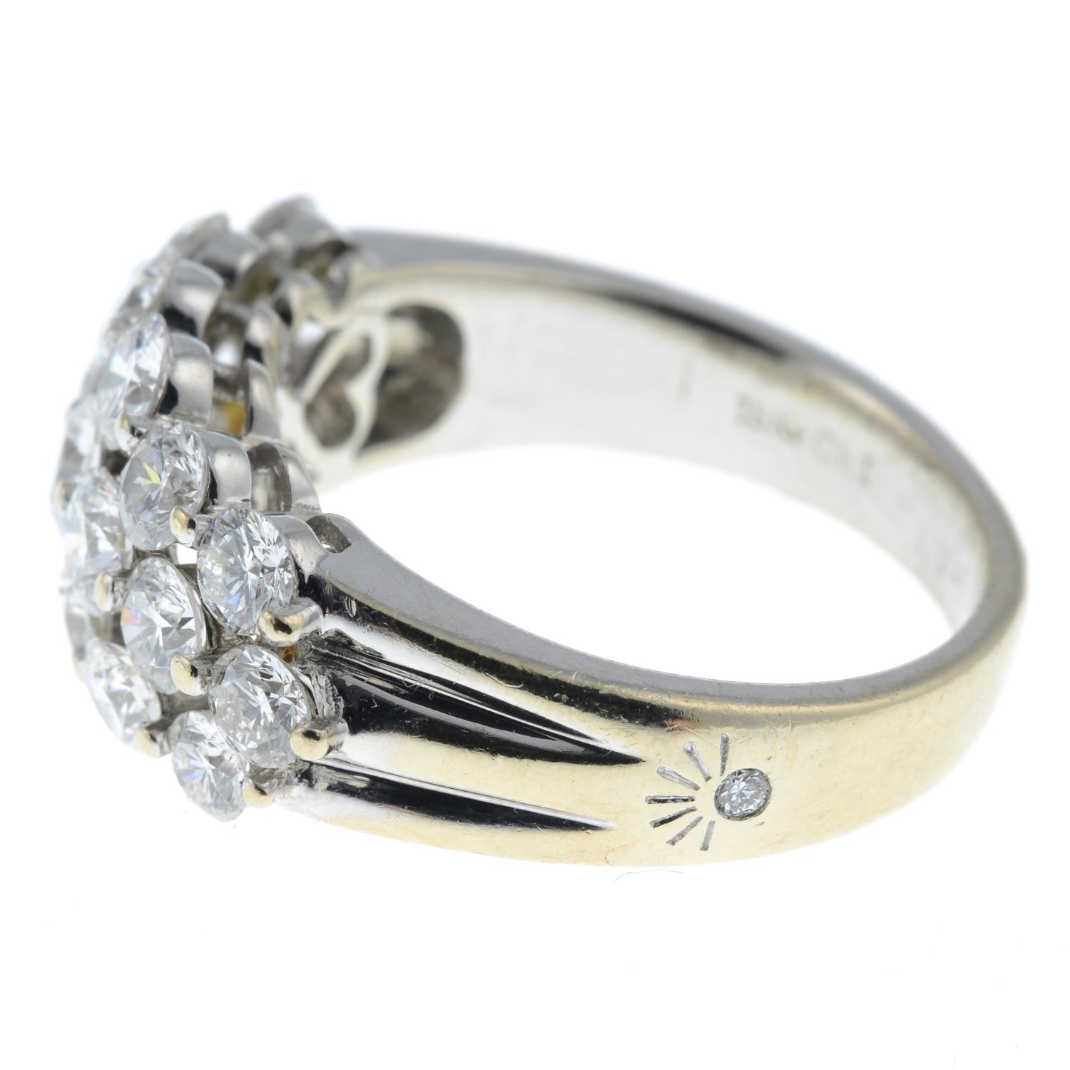 A brilliant-cut diamond dress ring. - Image 4 of 6