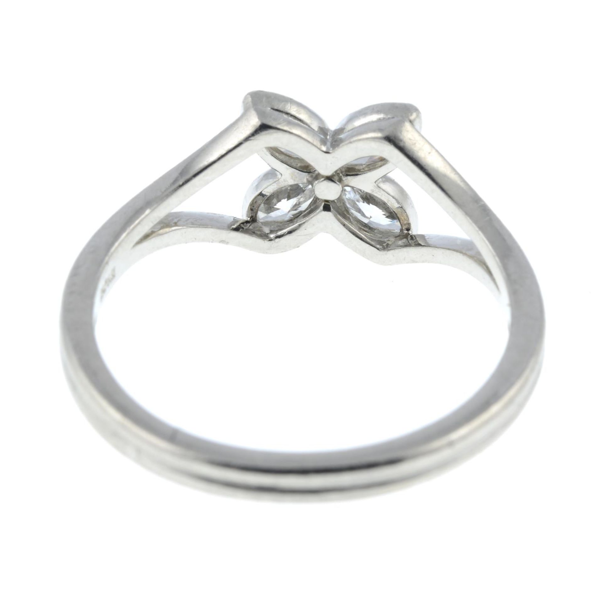 A diamond floral 'Victoria' ring, - Bild 5 aus 6