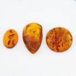 Selection of amber and copal, including a necklace, weighing 315grams.