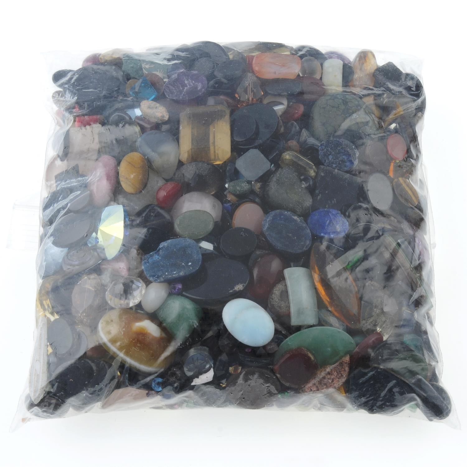 A selection of gemstones, weighing 940gms. - Image 2 of 2