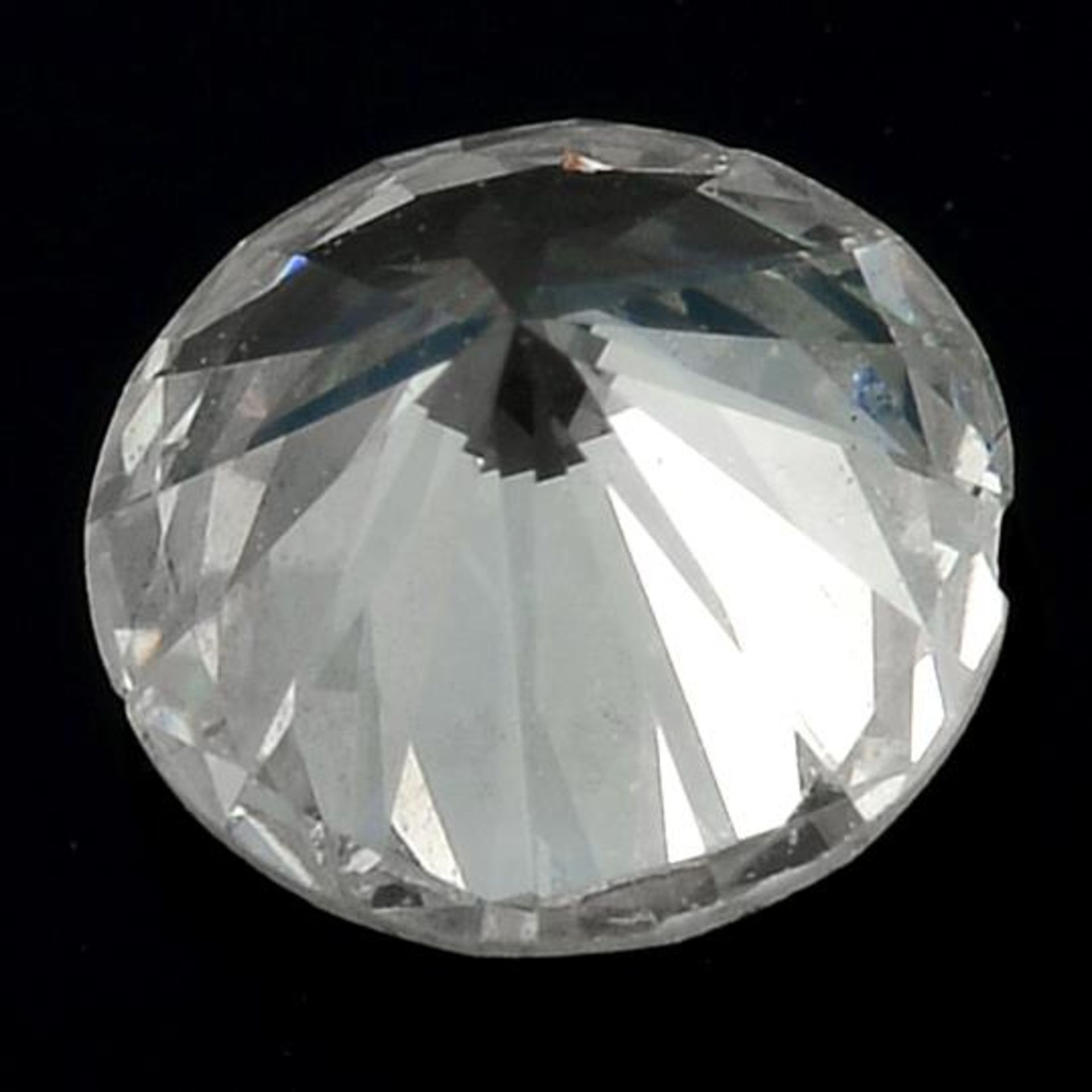 A brilliant-cut diamond, weighing 0.29ct. - Bild 2 aus 2