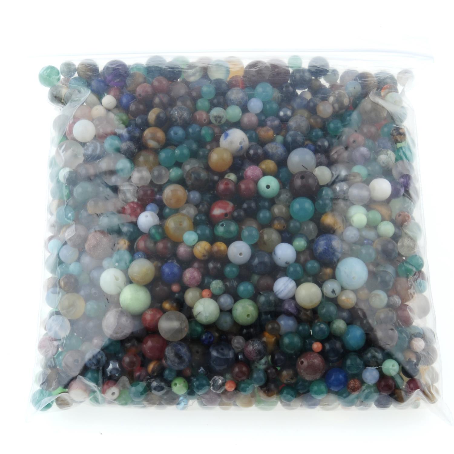 A selection of beads. - Image 2 of 2