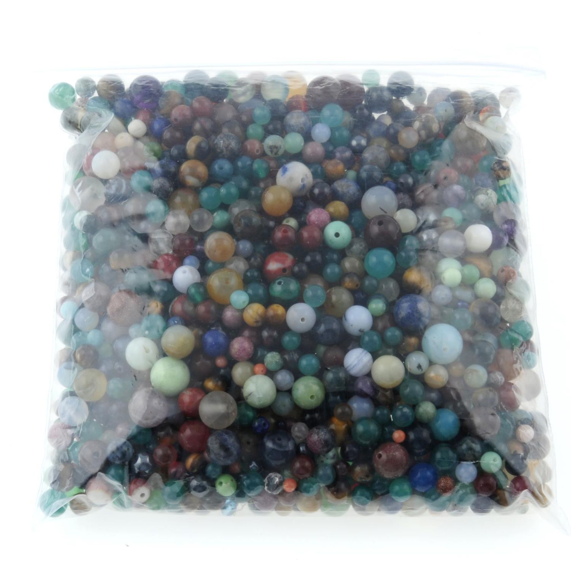 A selection of beads. - Bild 2 aus 2