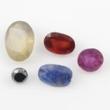 Five gemstones, weighing 26.5ct.