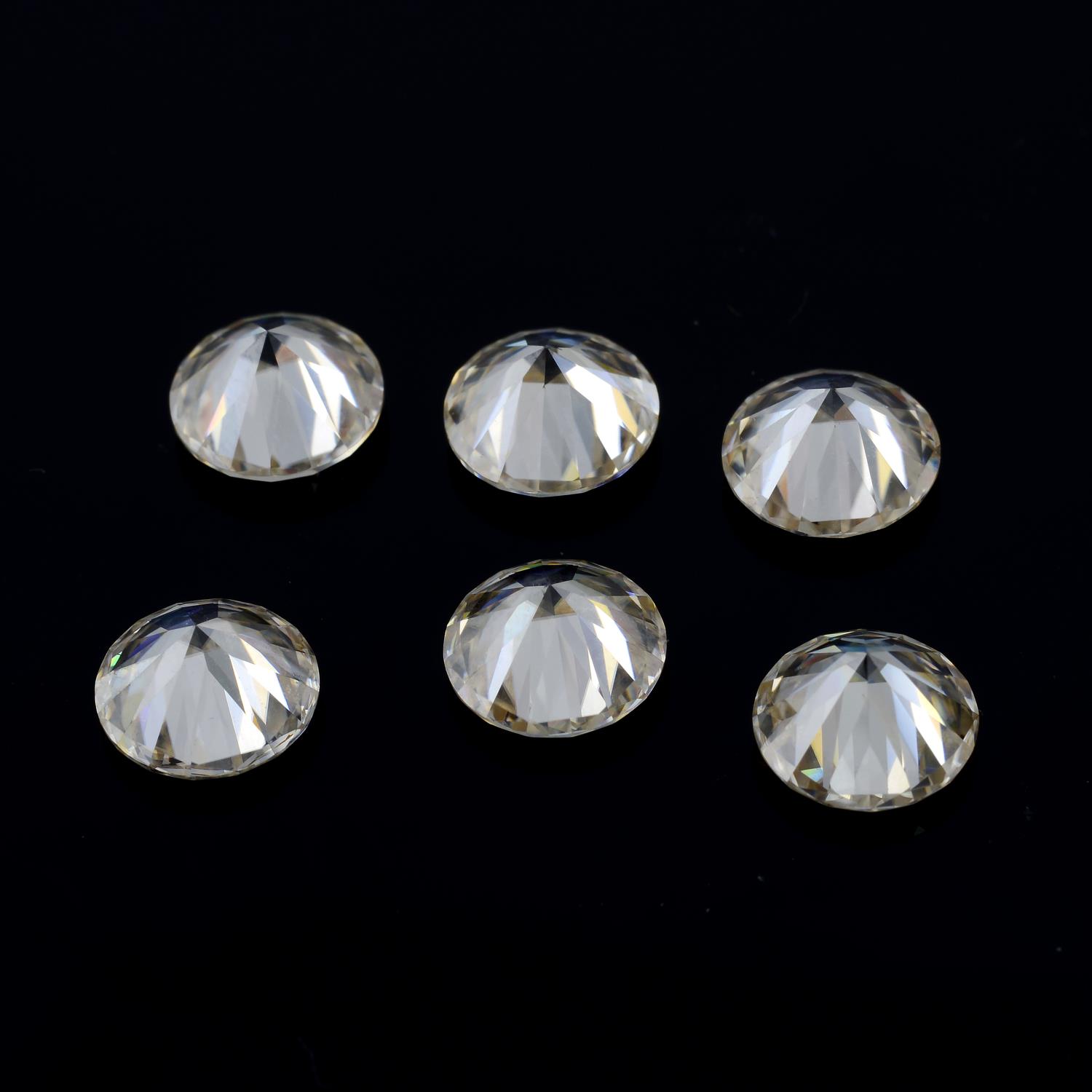 Six circular-shape synthetic moissanite, - Image 2 of 2