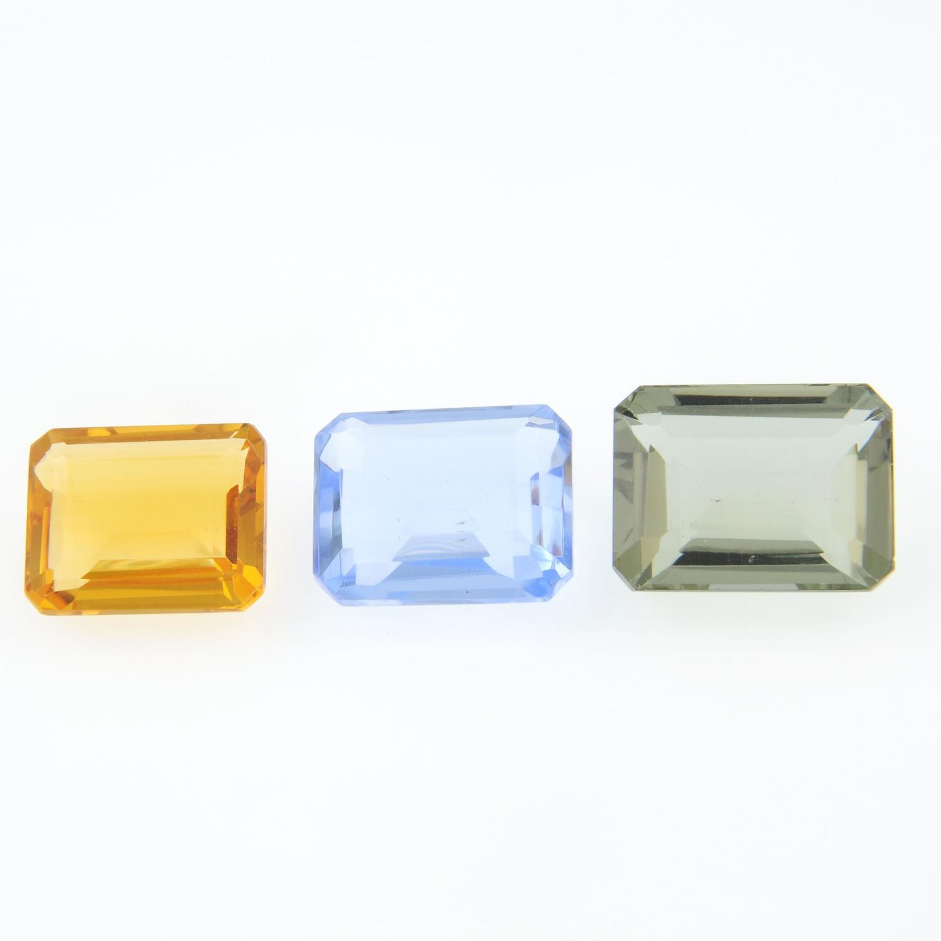 Selection of quartzes,