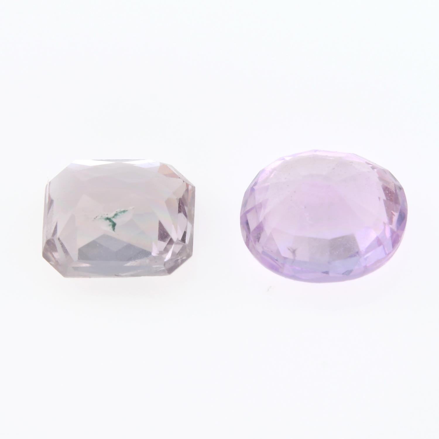 Two vari-shape pink sapphires, - Image 2 of 4