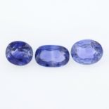 Seven oval-shape sapphires, total weight 8.71cts.