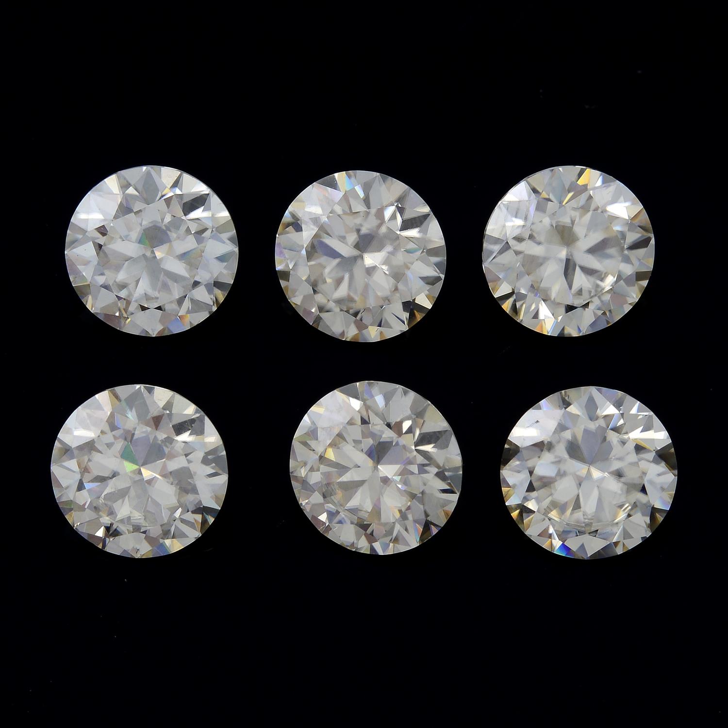 Six circular-shape synthetic moissanite,