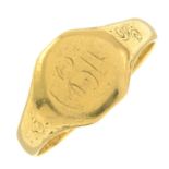 An 18ct gold signet ring.Hallmarks for London, 1944.Ring size W.