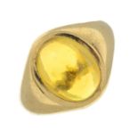 A 9ct gold citrine single-stone ring.Hallmarks for London, 1965.Ring size J.