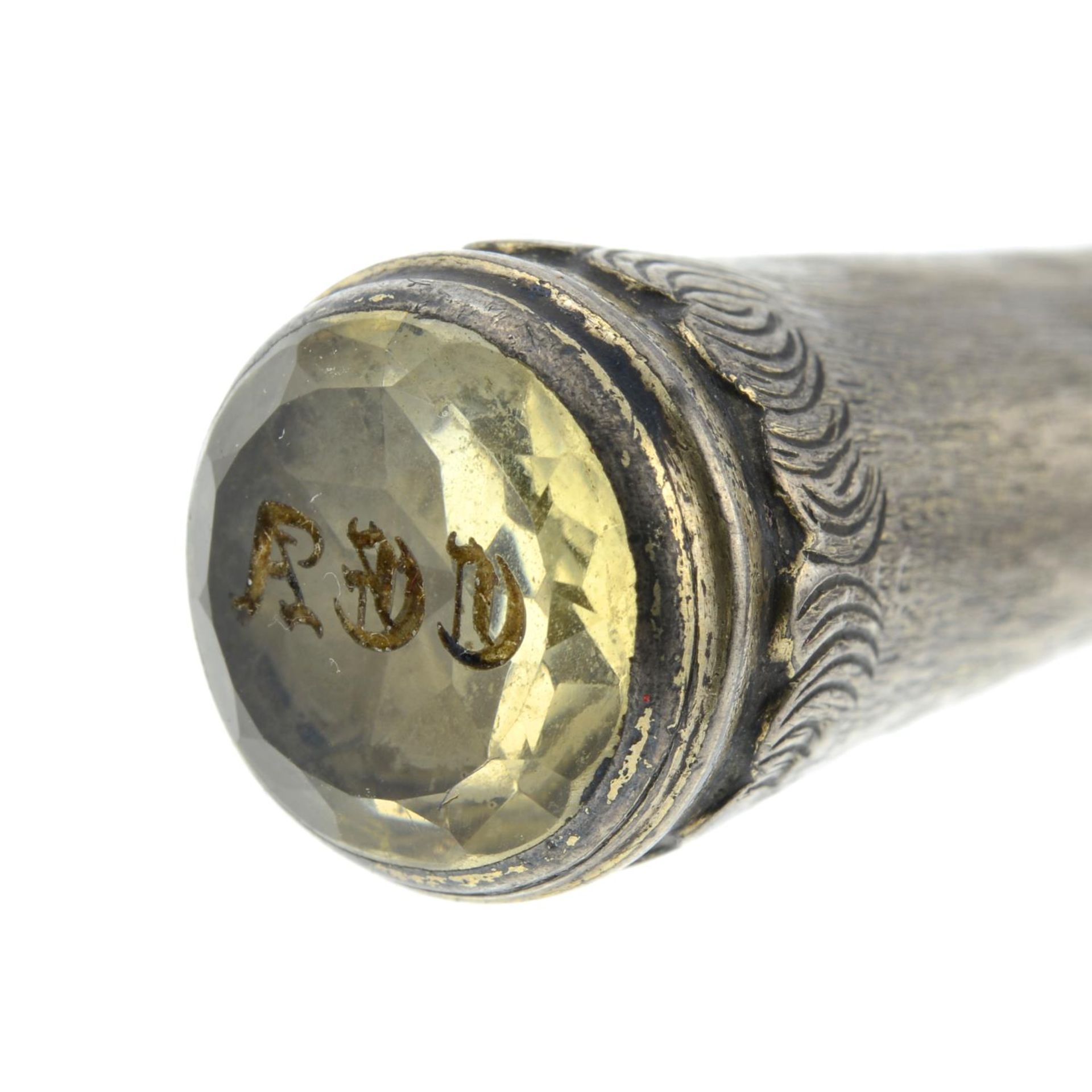 A Victorian smoky quartz and citrine novelty seal of a deer leg.Length 9.6cms. - Image 3 of 3