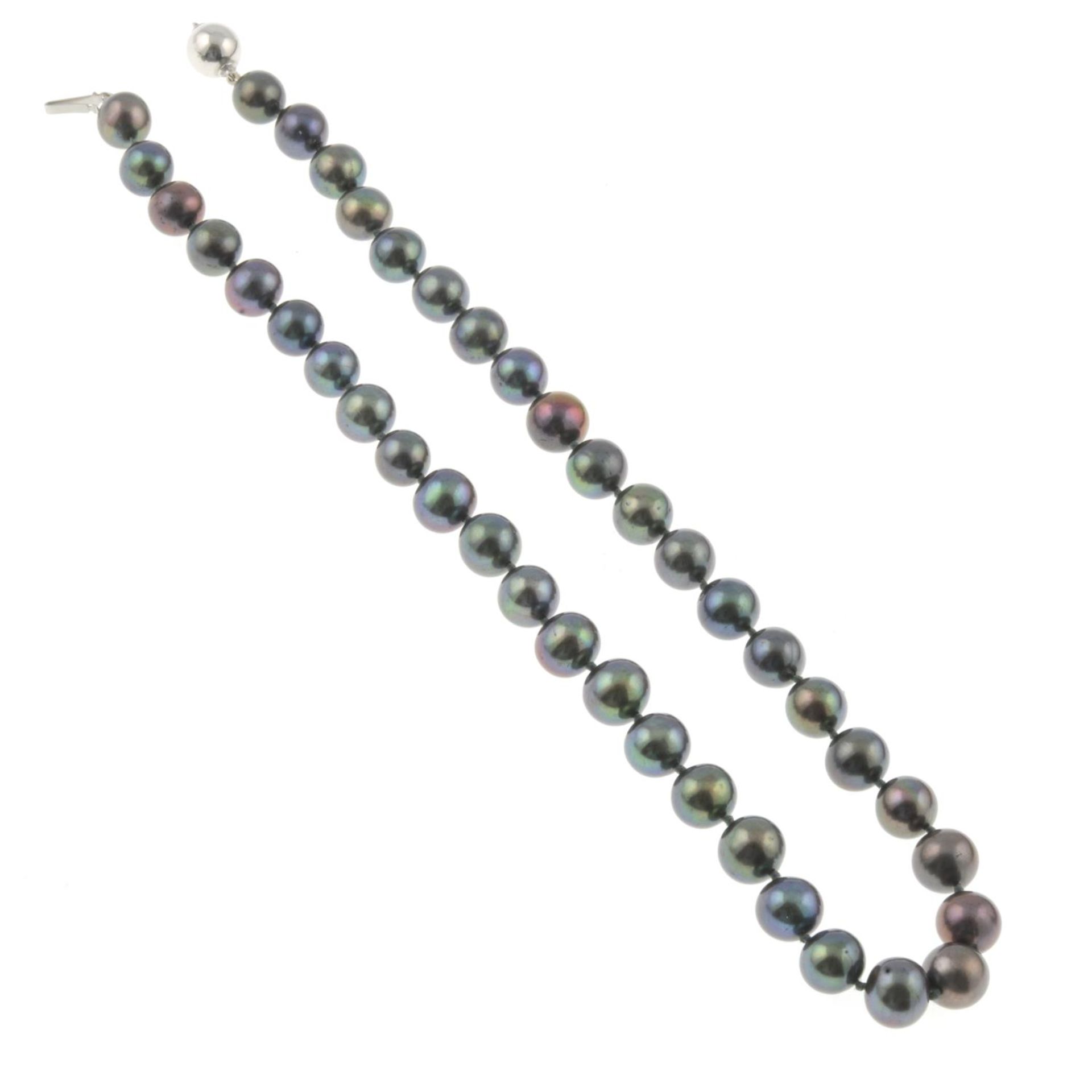 A black cultured freshwater pearl necklace.Clasp stamped 925.Length of necklace 48.2cms. - Image 2 of 2