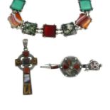 Three items of Scottish agate jewellery,