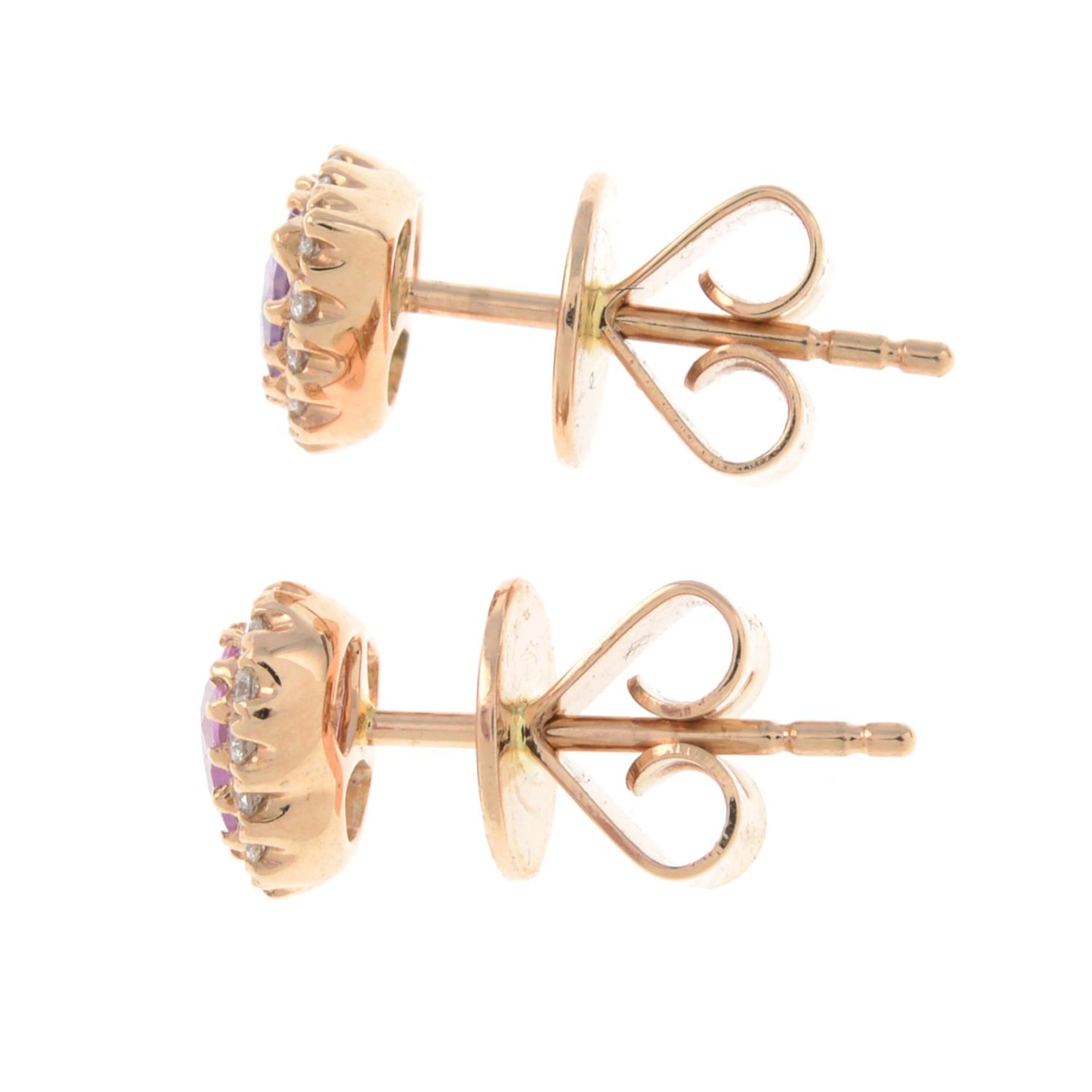 A pair of pink sapphire and diamond heart-shape earrings.Total sapphire weight 0.78ct, - Bild 2 aus 2