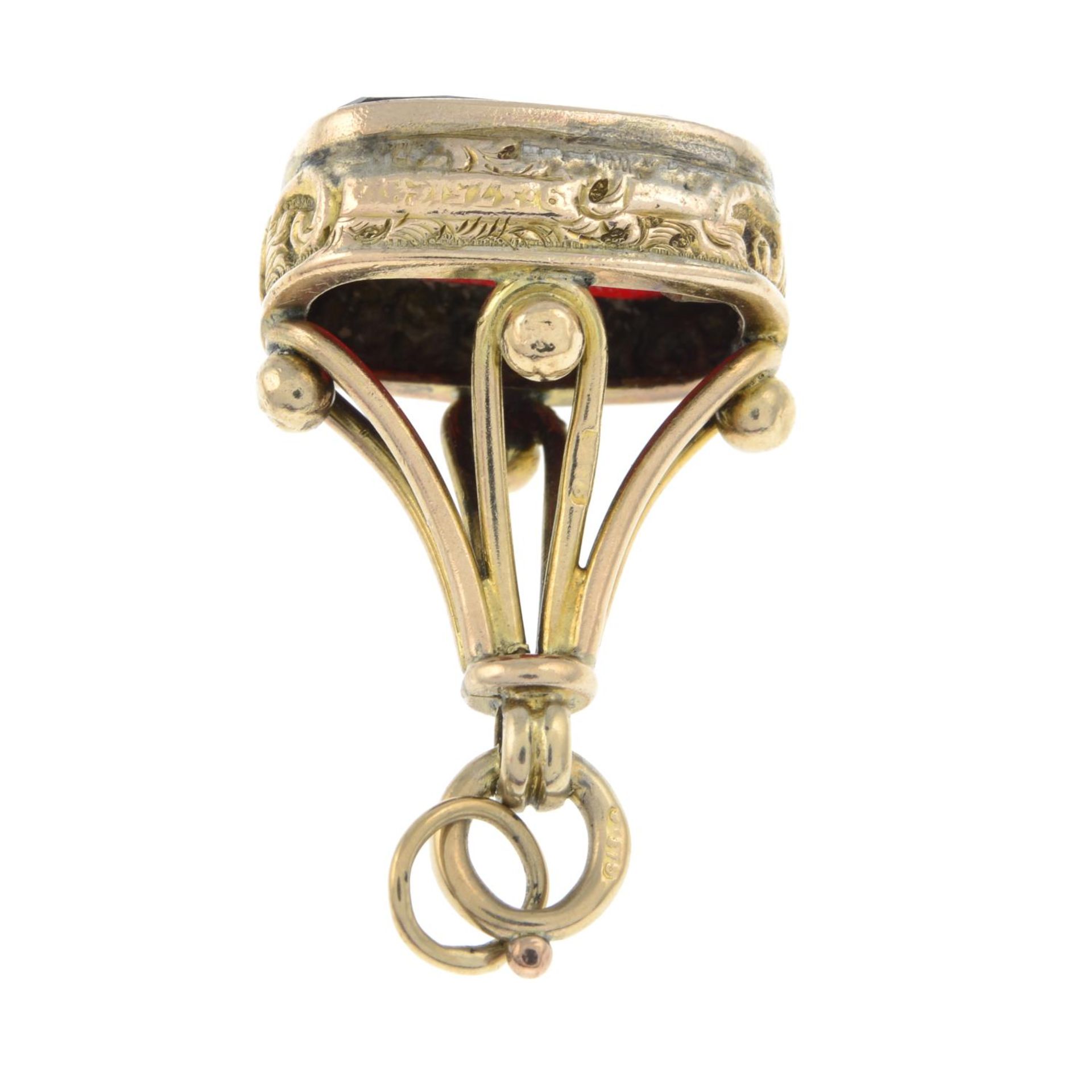 An early 20th century 9ct gold garnet fob.Hallmarks for Birmingham.Length 3.5cms. - Bild 4 aus 4