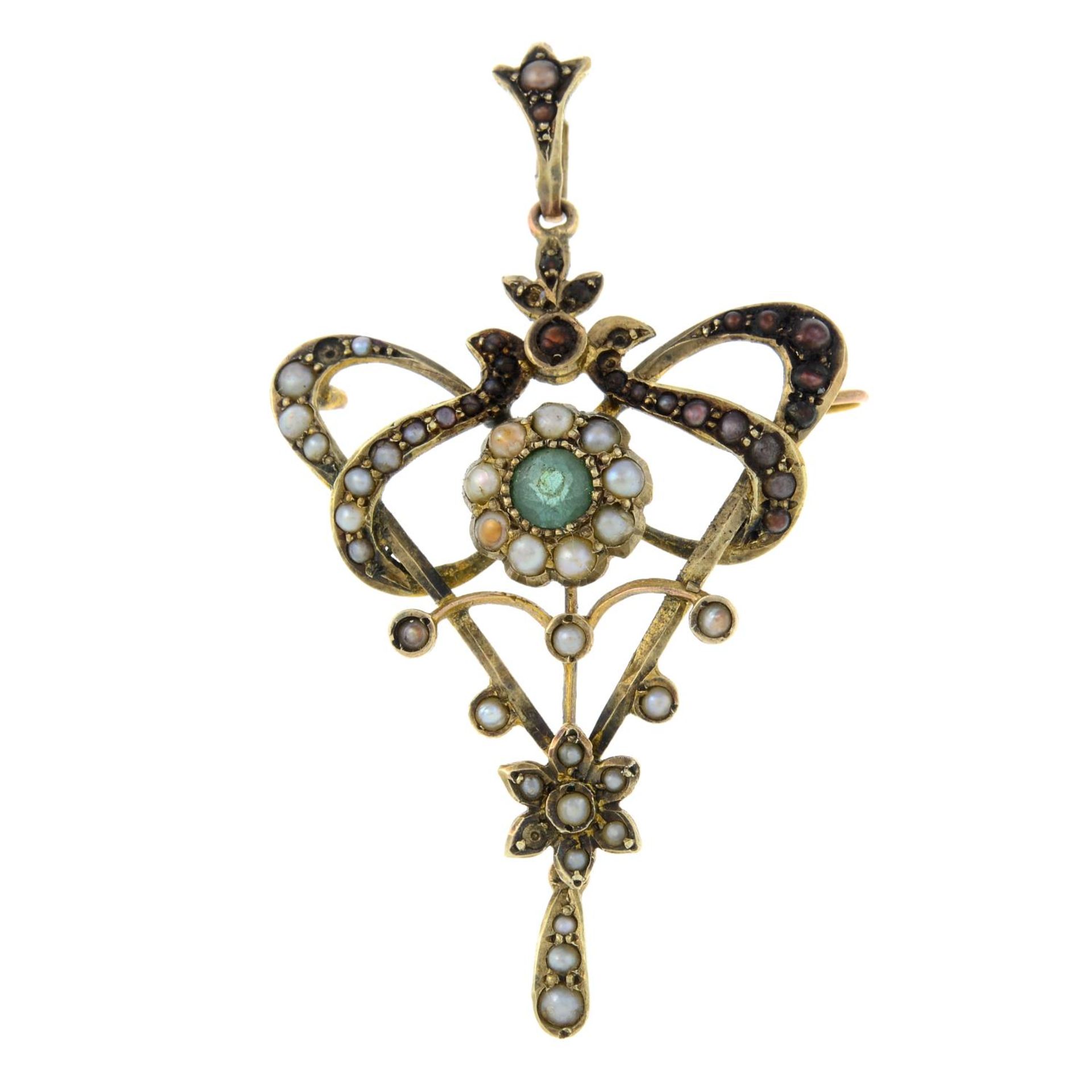 An early 20th century 9ct gold peridot and split pearl pendant.Five split pearls deficient.Stamped