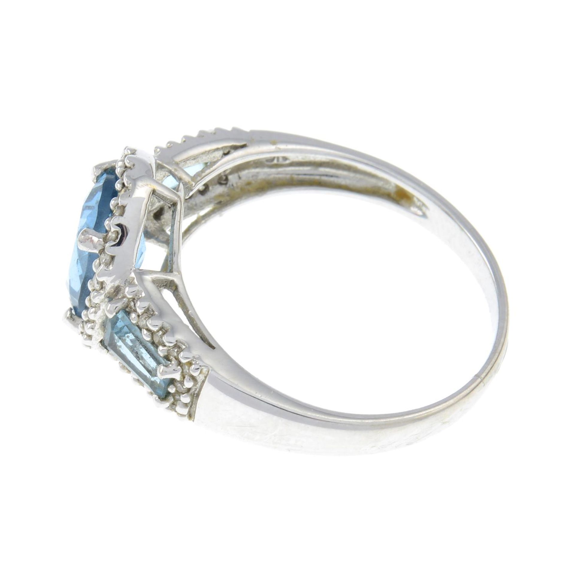 A 9ct gold blue topaz and diamond ring.Estimated total diamond weight 0.20ct. - Bild 2 aus 3