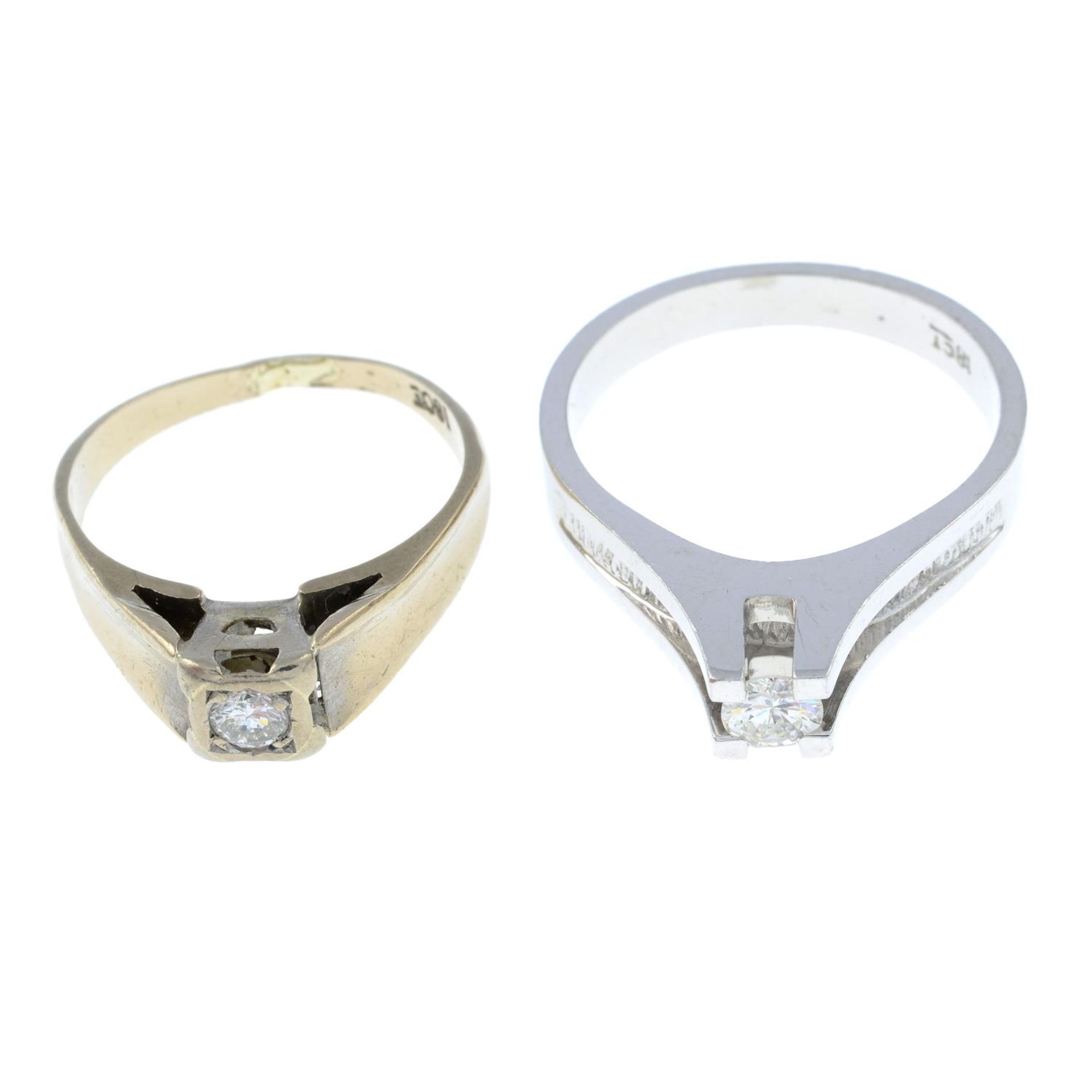 Diamond single-stone ring,