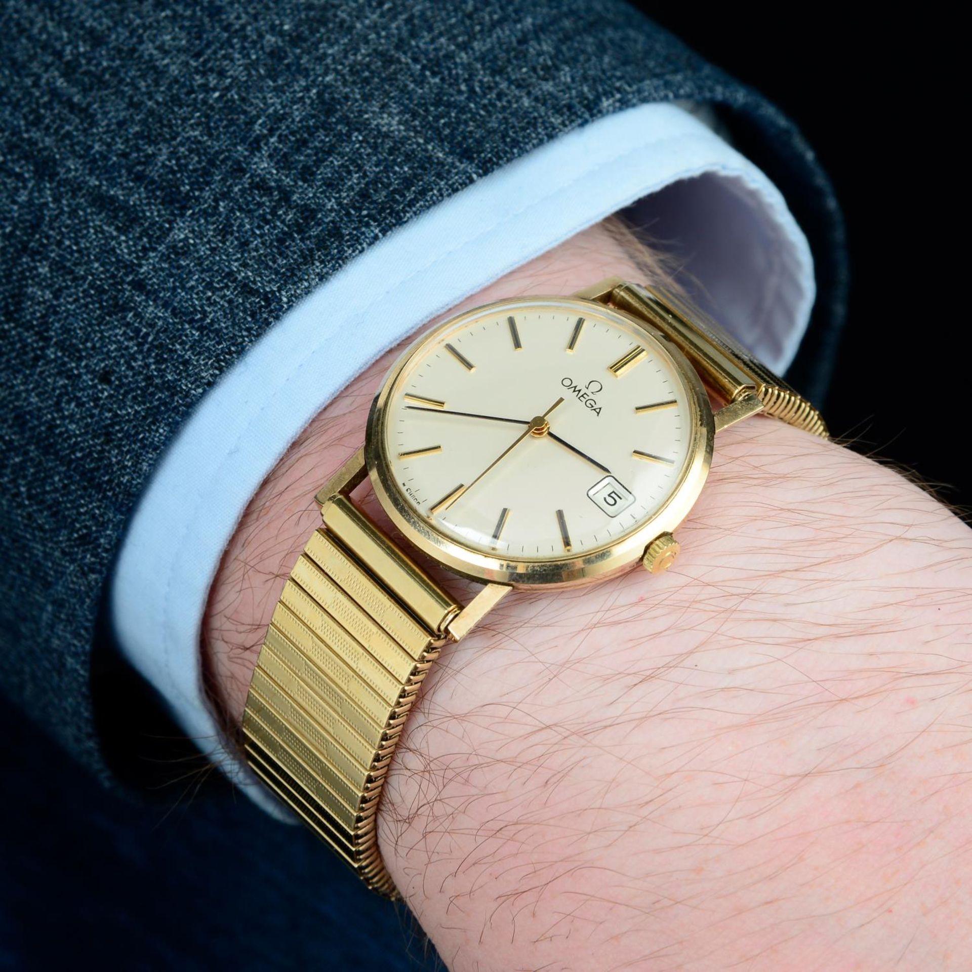 OMEGA - a bracelet watch. - Bild 3 aus 6