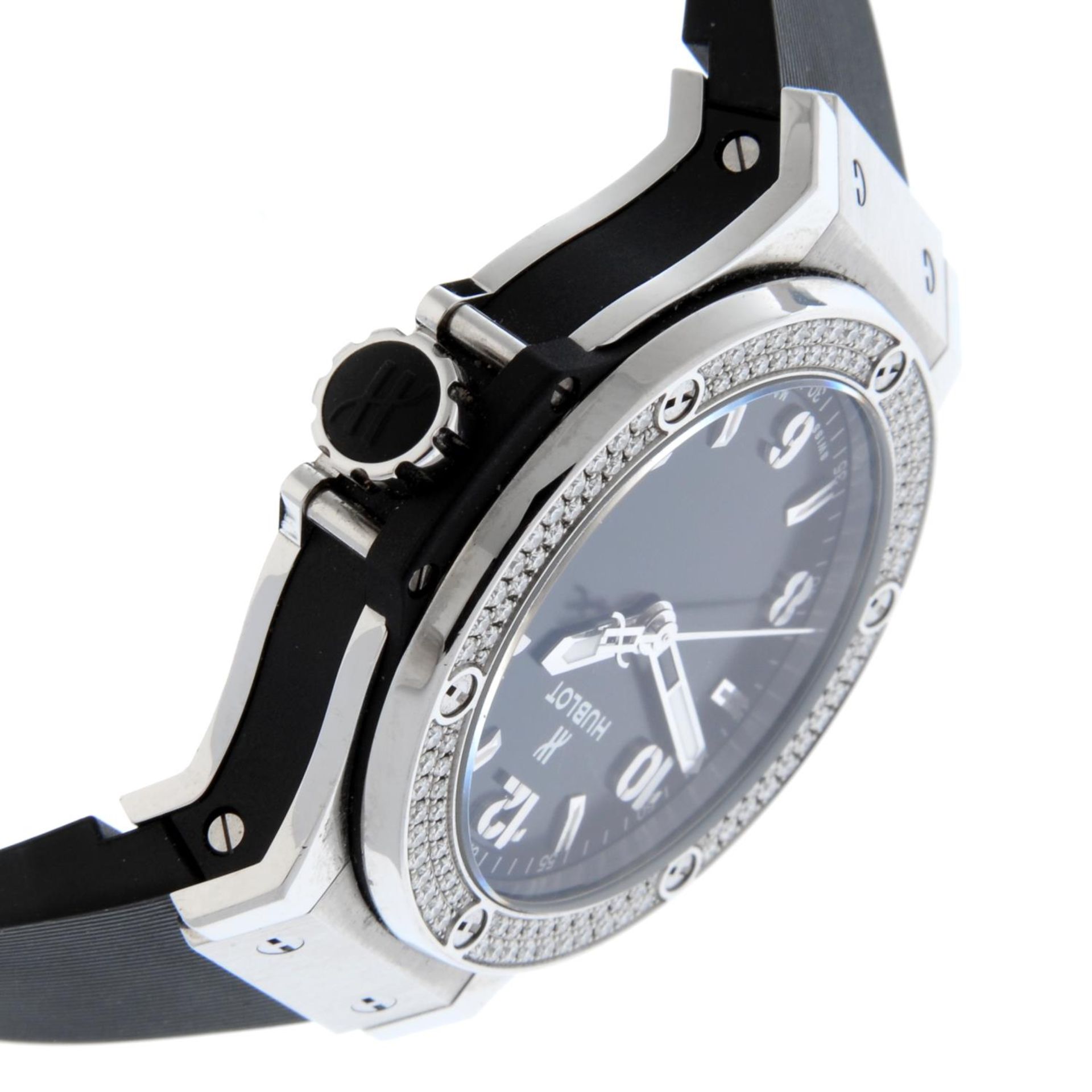 HUBLOT - a Big Bang wrist watch. - Image 4 of 6