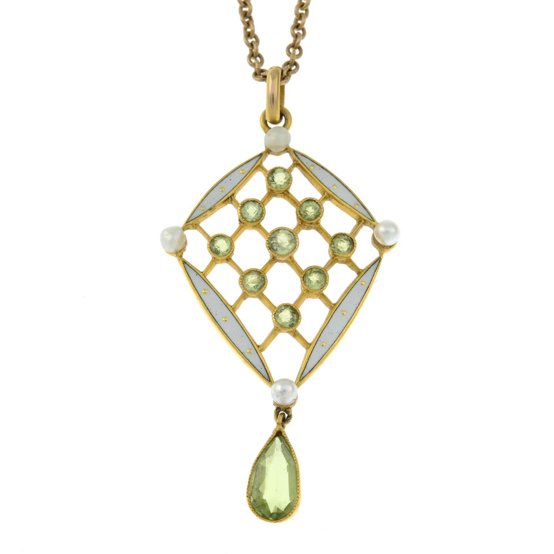 An early 20th century 9ct gold peridot,