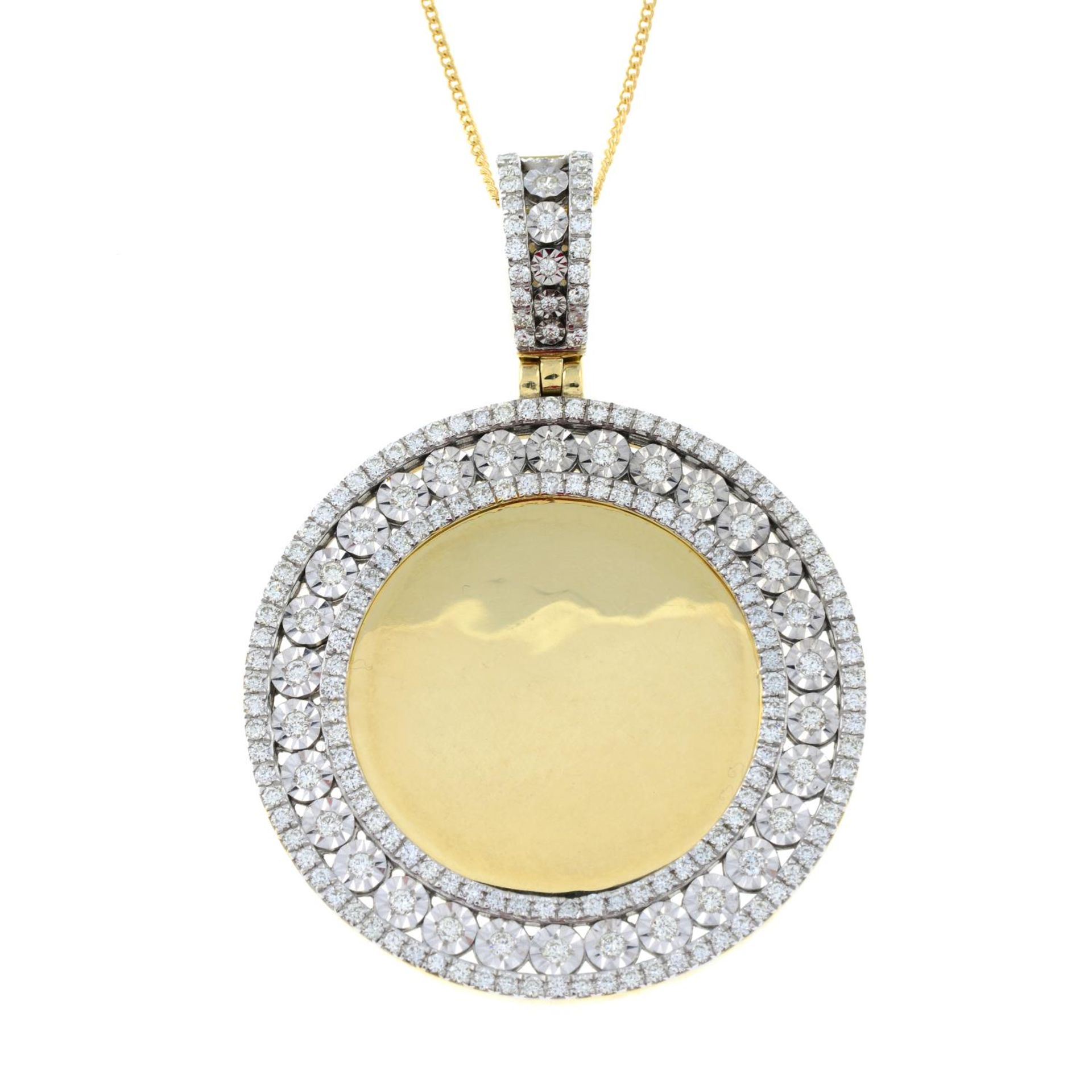 A brilliant-cut diamond pendant,