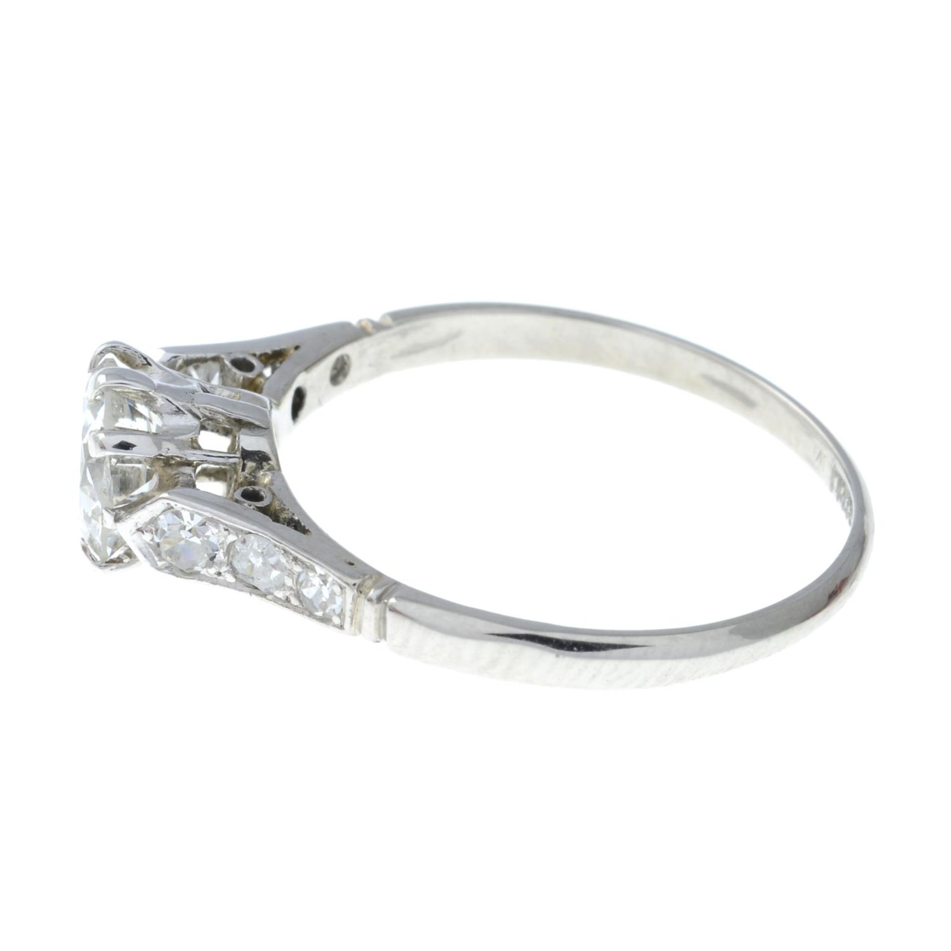 A platinum old-cut diamond single-stone ring.Principal diamond estimated weight 0.75ct, - Bild 2 aus 3