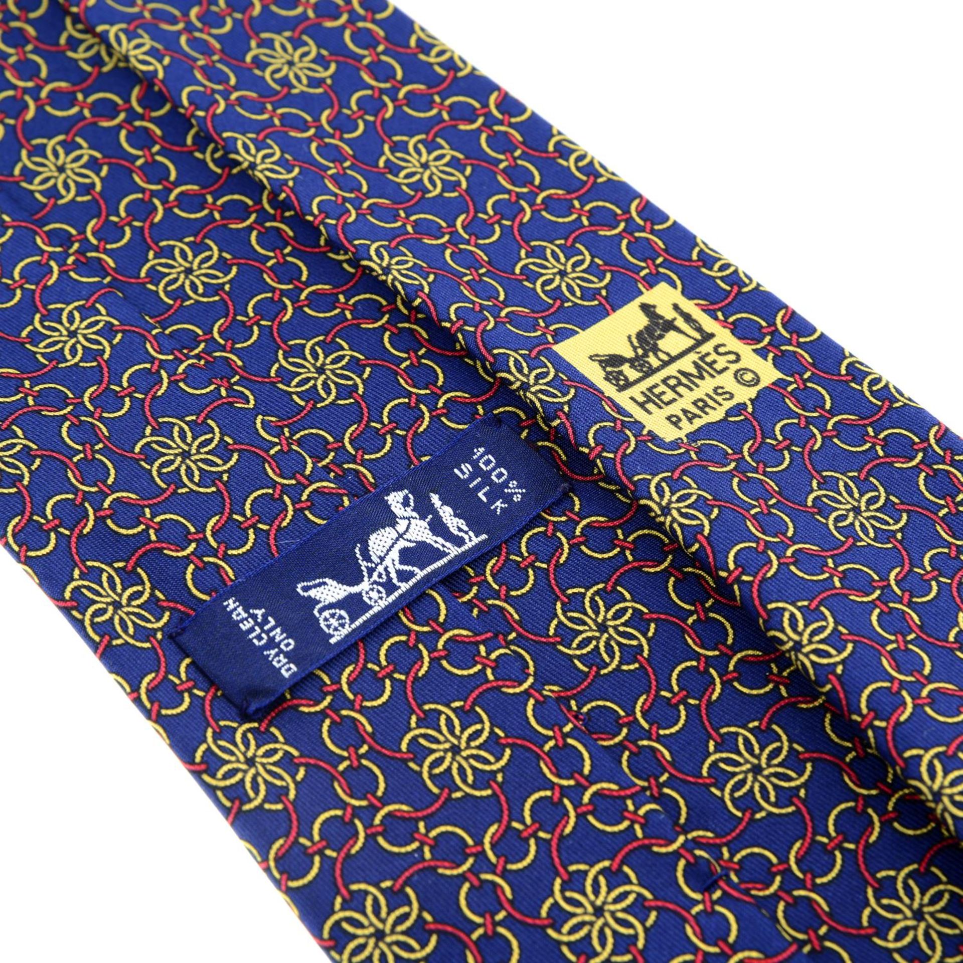 HERMÈS - a silk tie. - Bild 3 aus 5