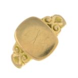 (26637) An early 20th century 18ct gold signet ring.