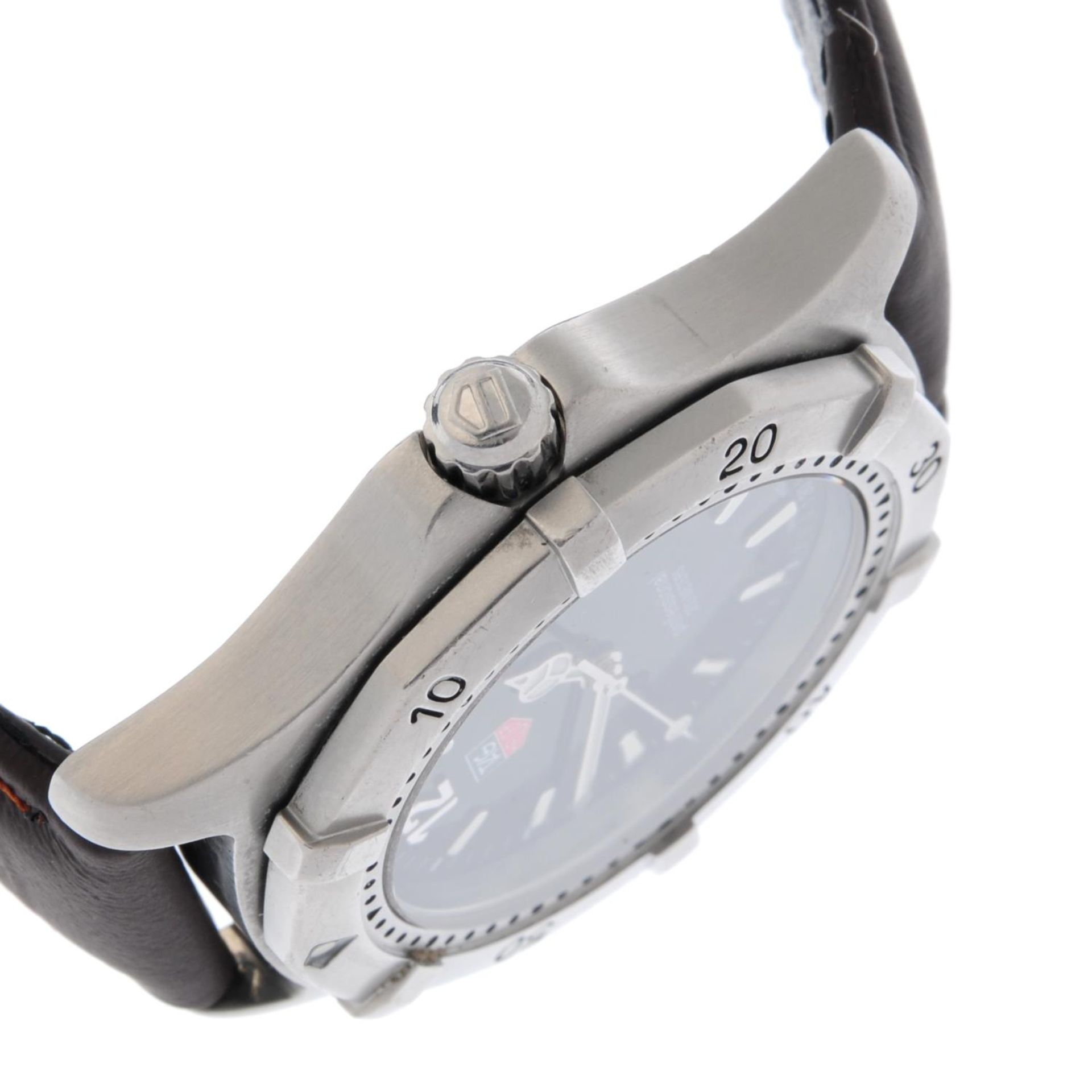 TAG HEUER - a 2000 Series wrist watch. - Image 3 of 4