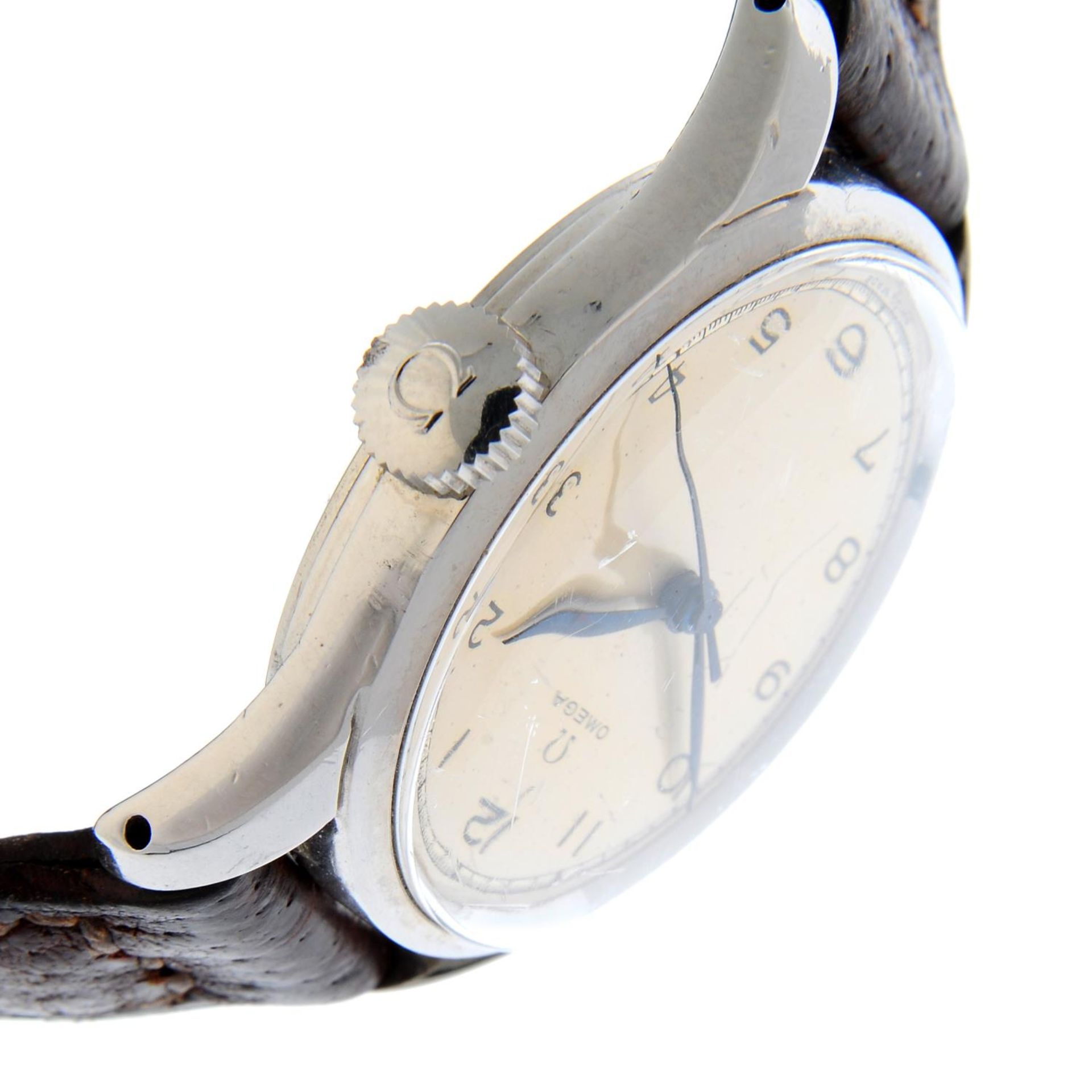 OMEGA - a wrist watch. - Image 3 of 4
