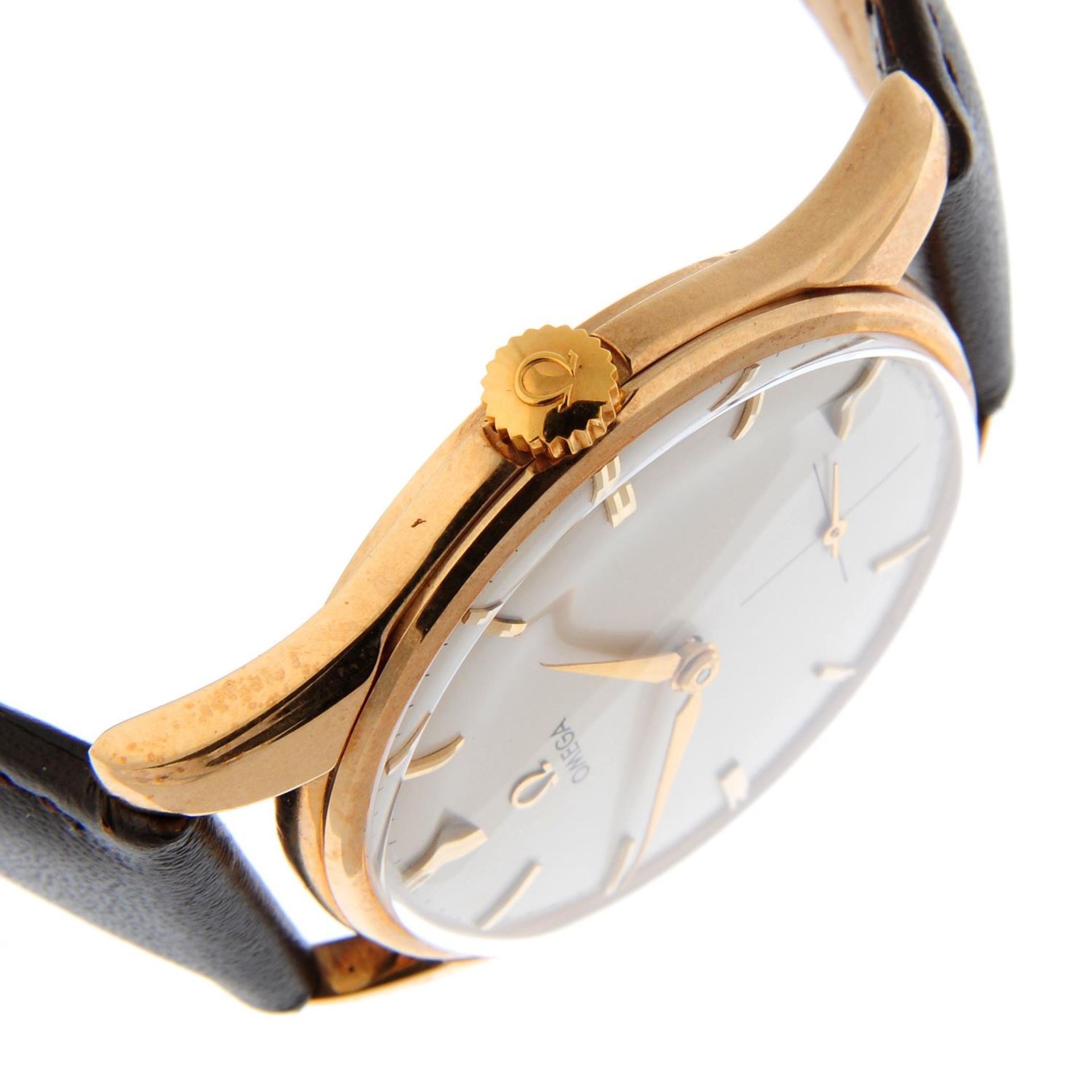 OMEGA - a wrist watch. - Image 3 of 4