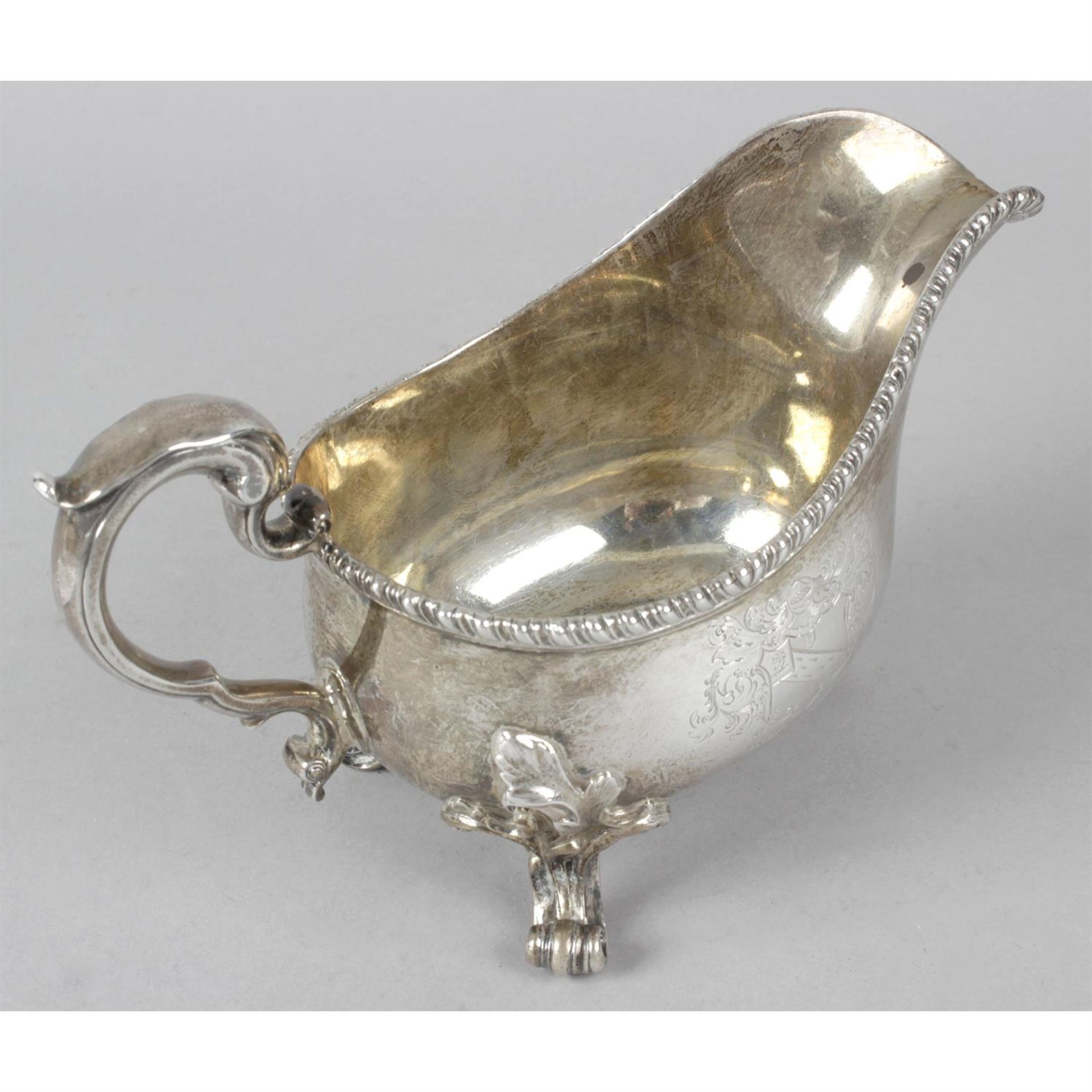 An early Victorian silver sauce boat. - Image 2 of 4