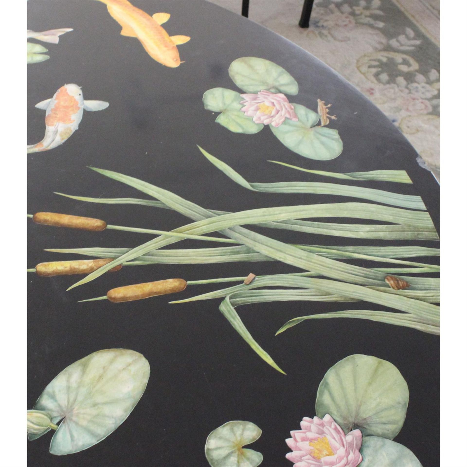 A reproduction black slate centre table, with infilled and painted pietra dura-style decoration of - Image 8 of 10