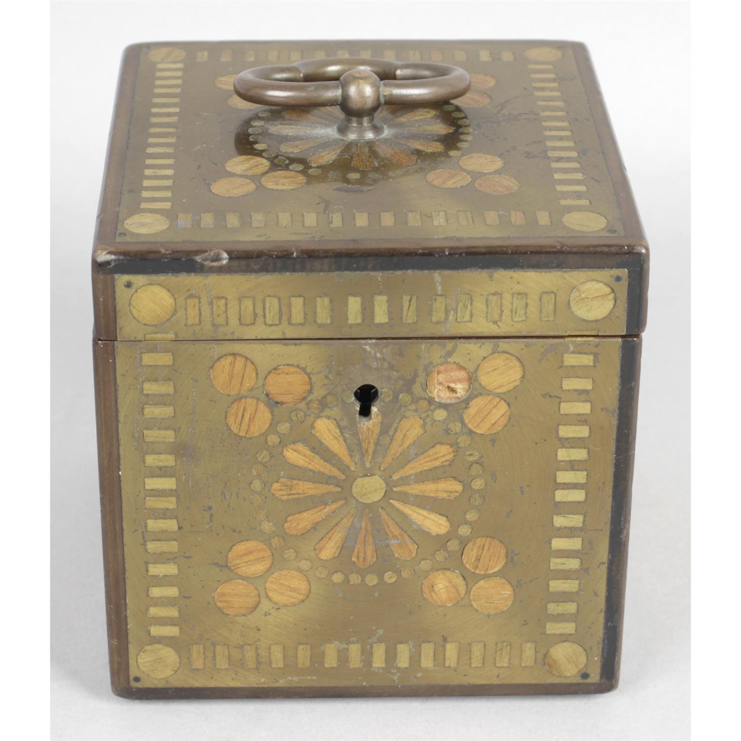 An early 20th century tea caddy