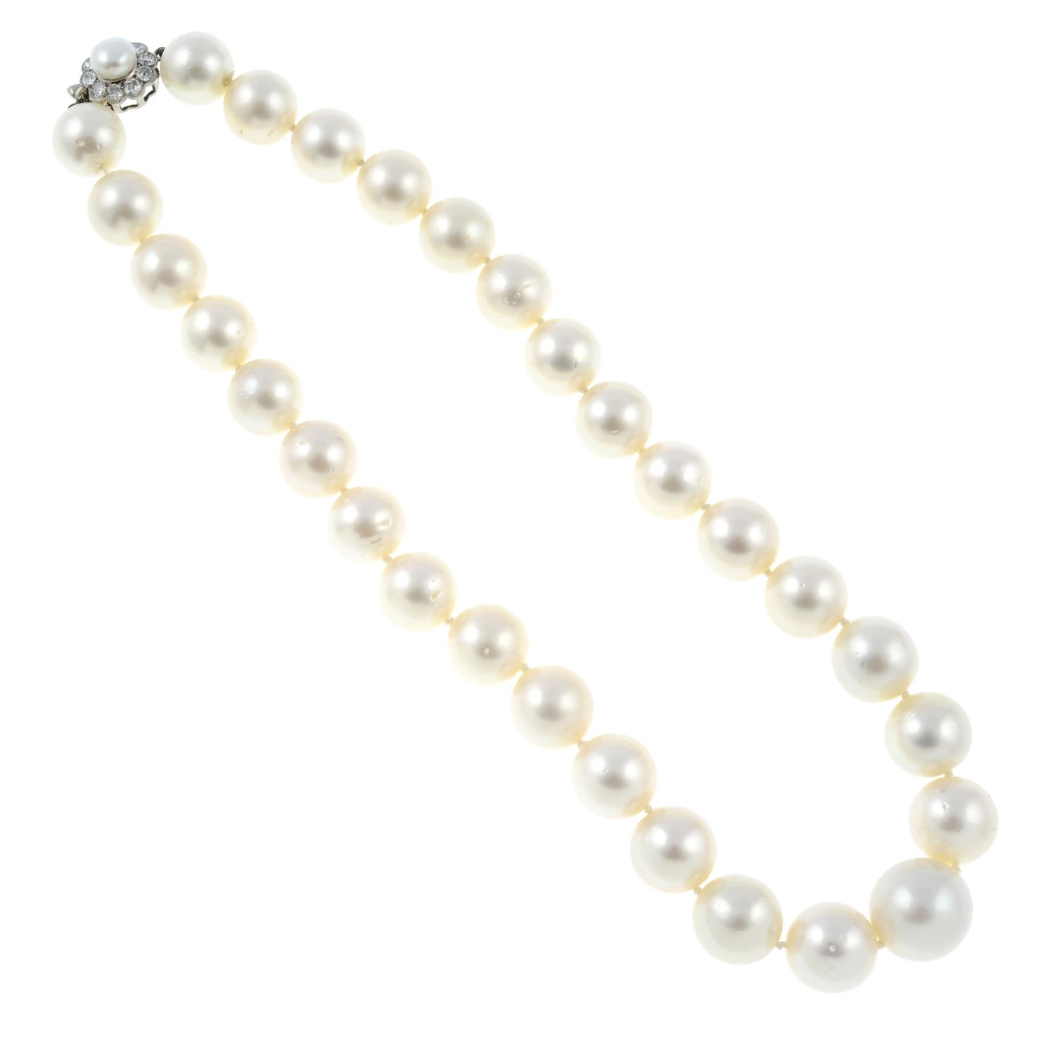 A slightly graduated cultured pearl single-strand necklace, with cultured pearl and circular-cut - Image 3 of 6