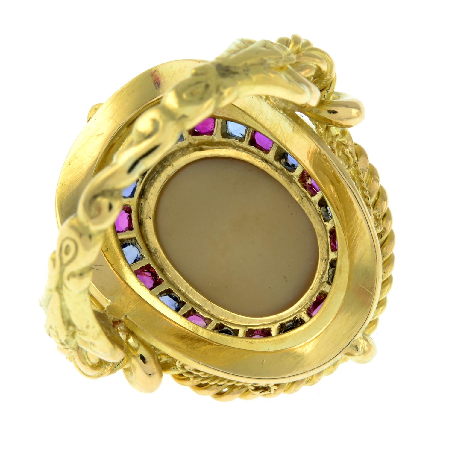 An onyx cameo, sapphire and ruby ring. - Image 5 of 6