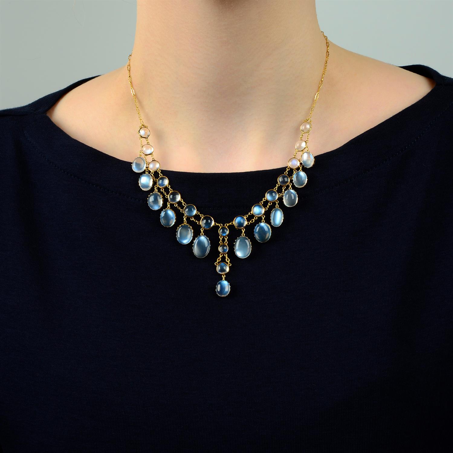 A moonstone fringe necklace. - Image 5 of 5