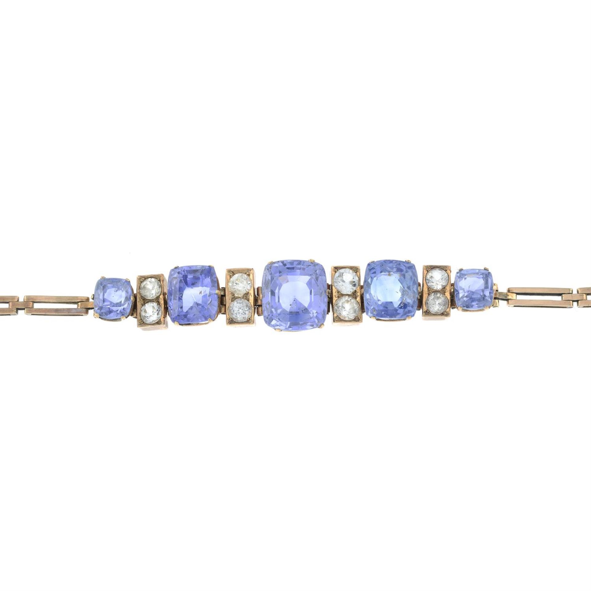 A Sri Lankan sapphire and colourless sapphire bracelet. - Bild 2 aus 5