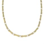 A 9ct gold necklace.